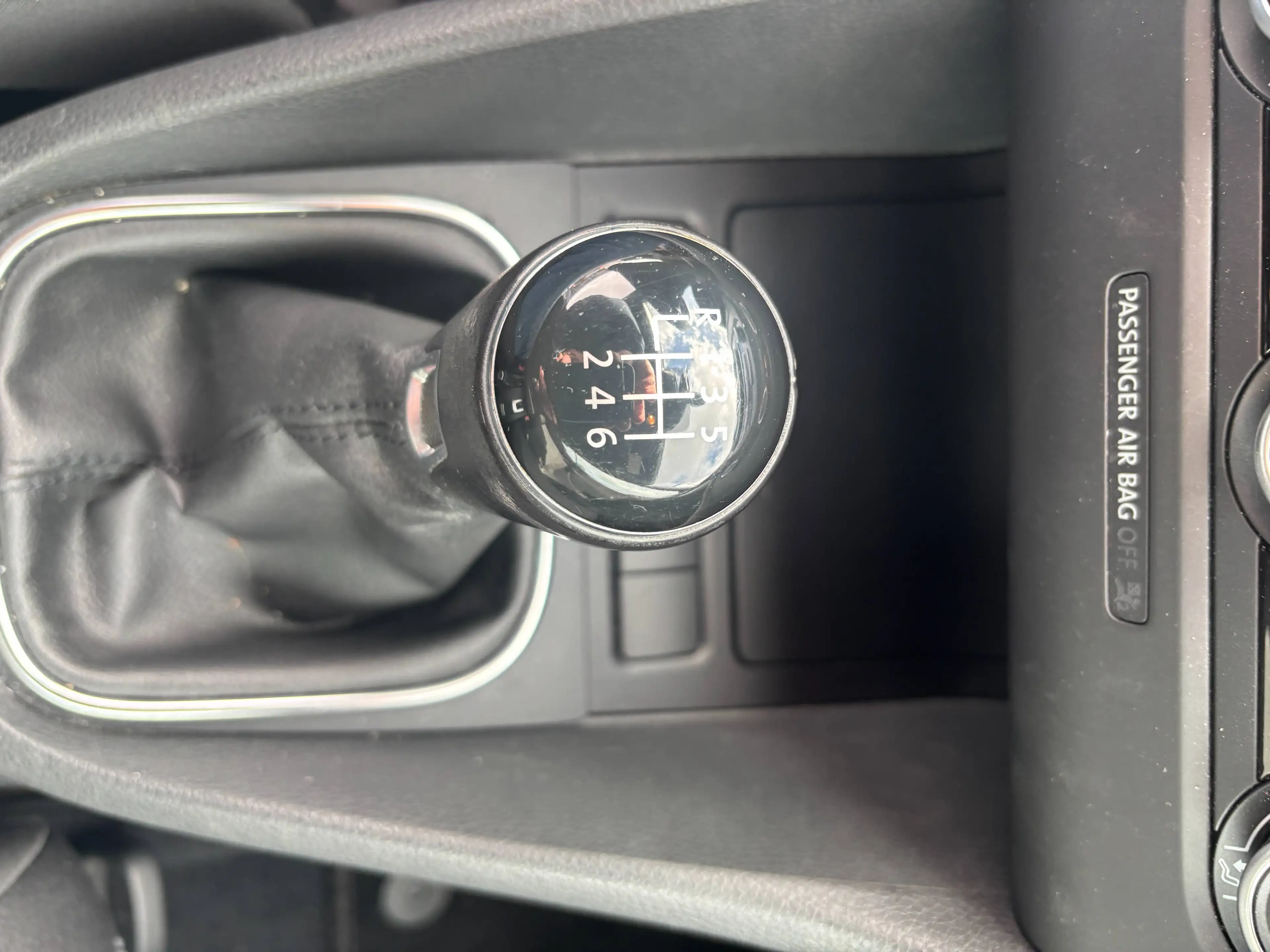 Volkswagen Golf Cabriolet Basis — photo 11