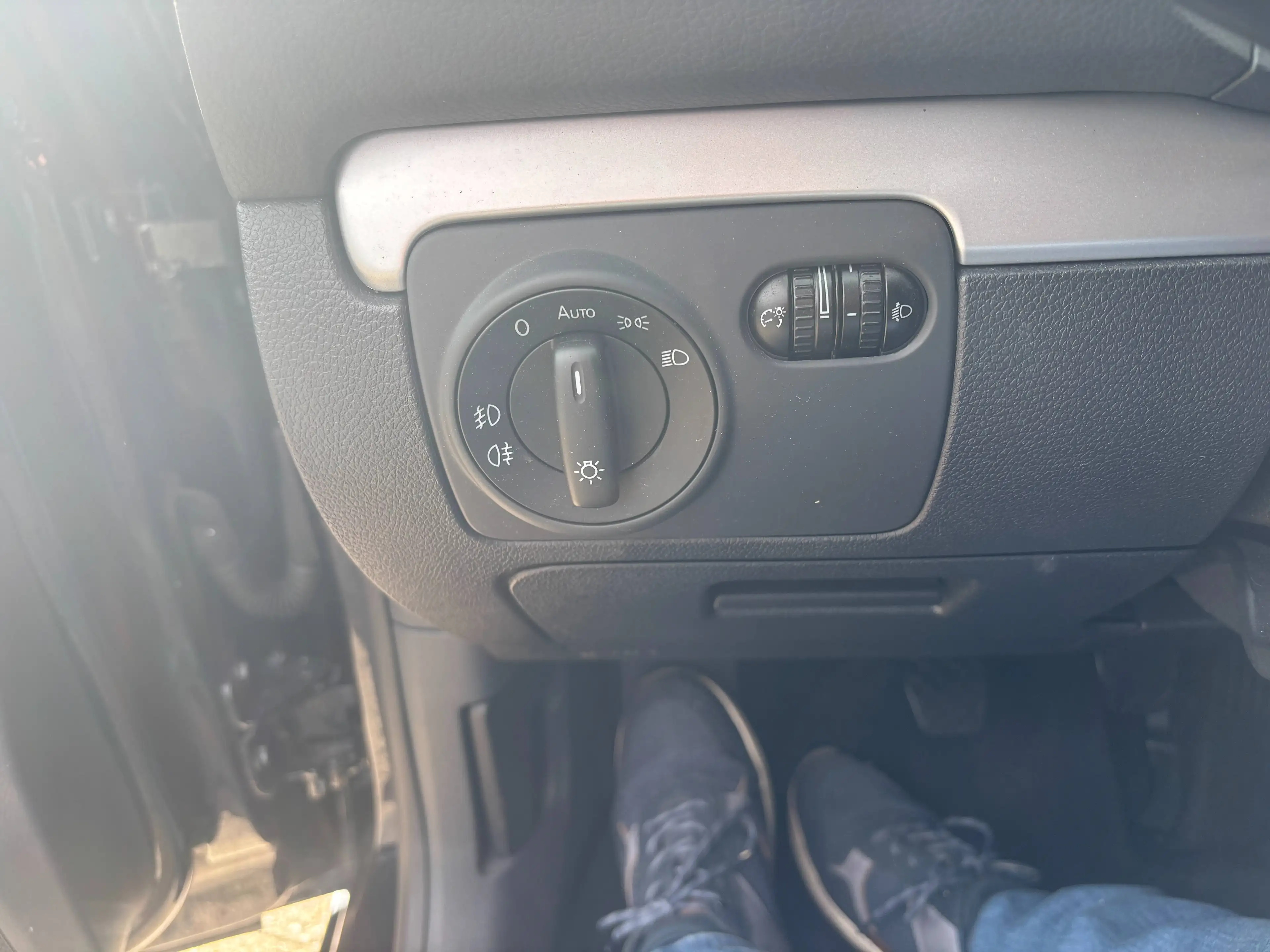 Volkswagen Golf Cabriolet Basis — photo 8