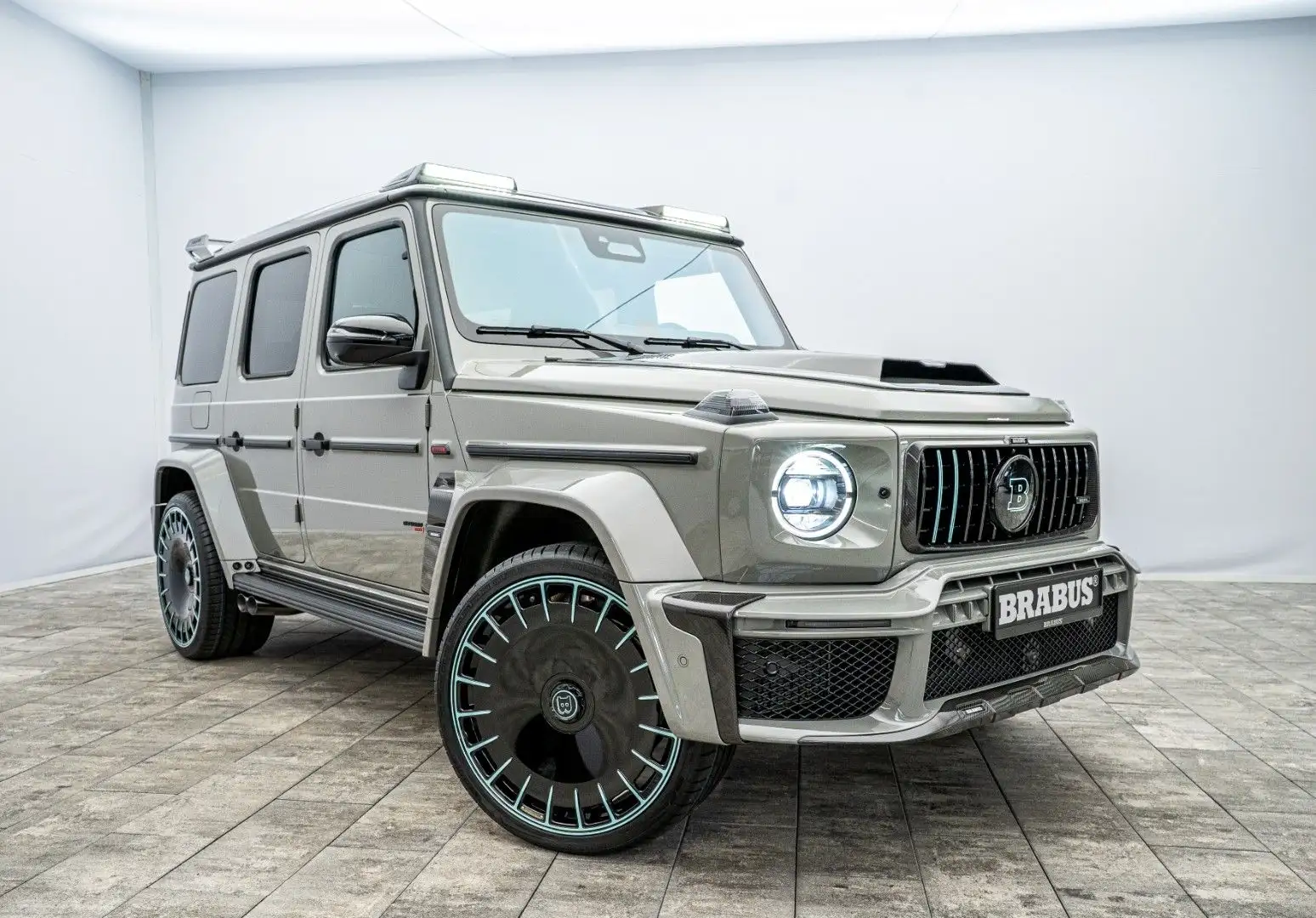 Mercedes-Benz G 63 AMG G 63 BRABUS 800 Signature °Carbon I+II+III°A22° Grau - 1