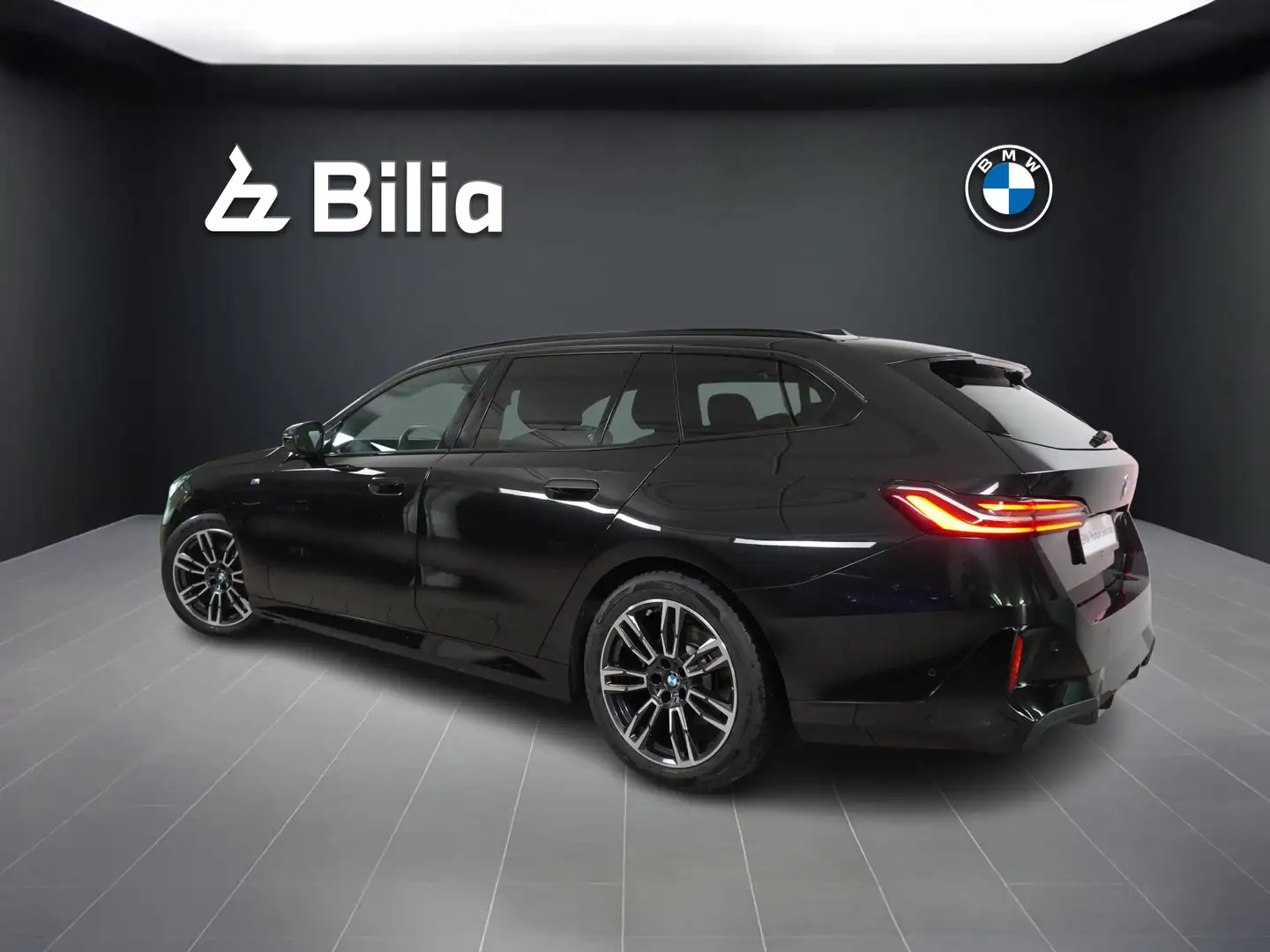 BMW 520 d Touring Noir - 2