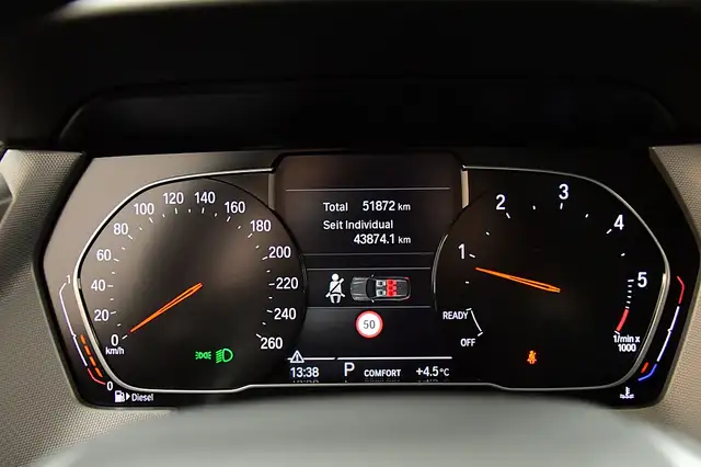 BMW 1 Series view 13