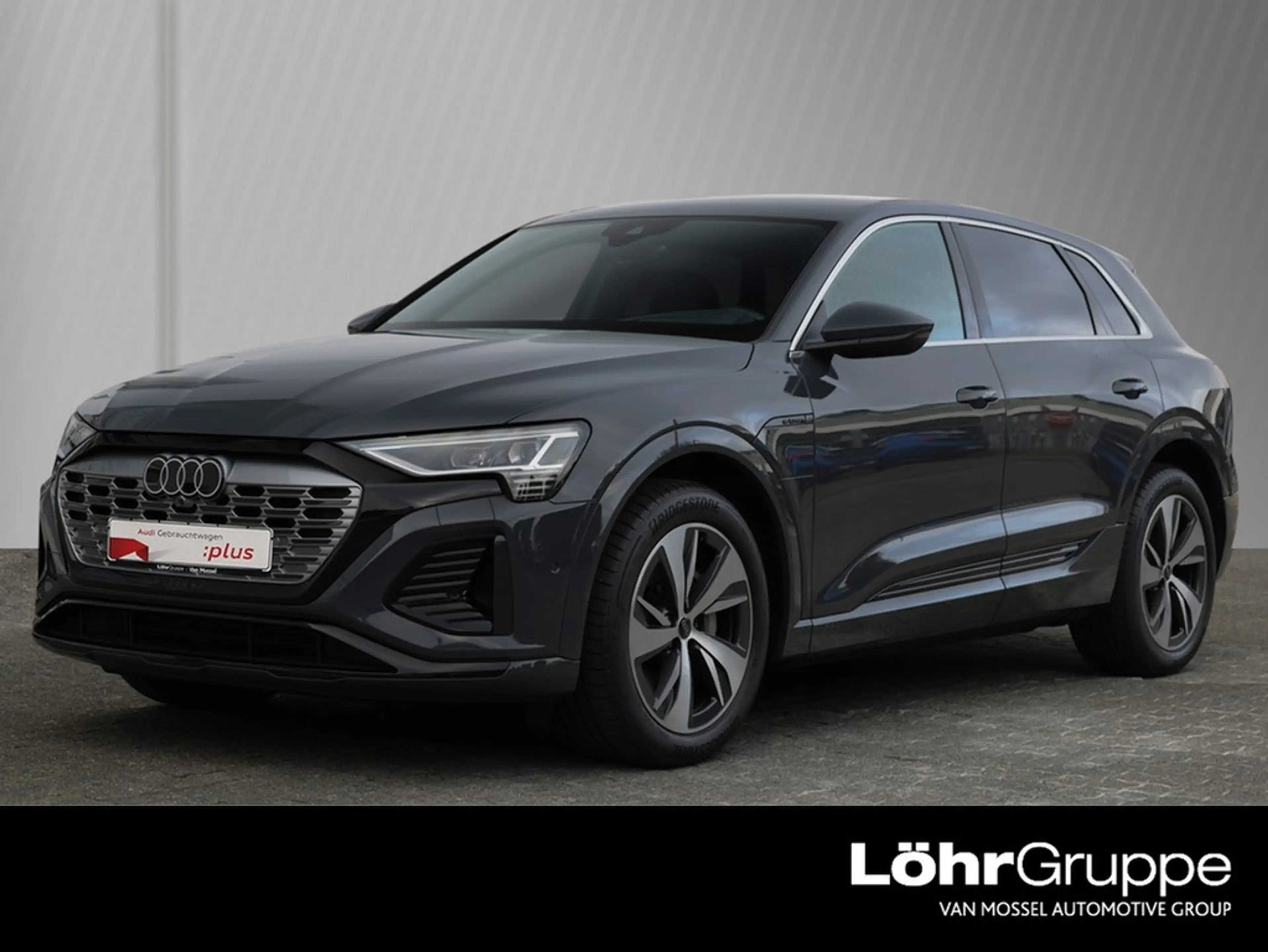Audi Q8 S line 50 e-tron quattro