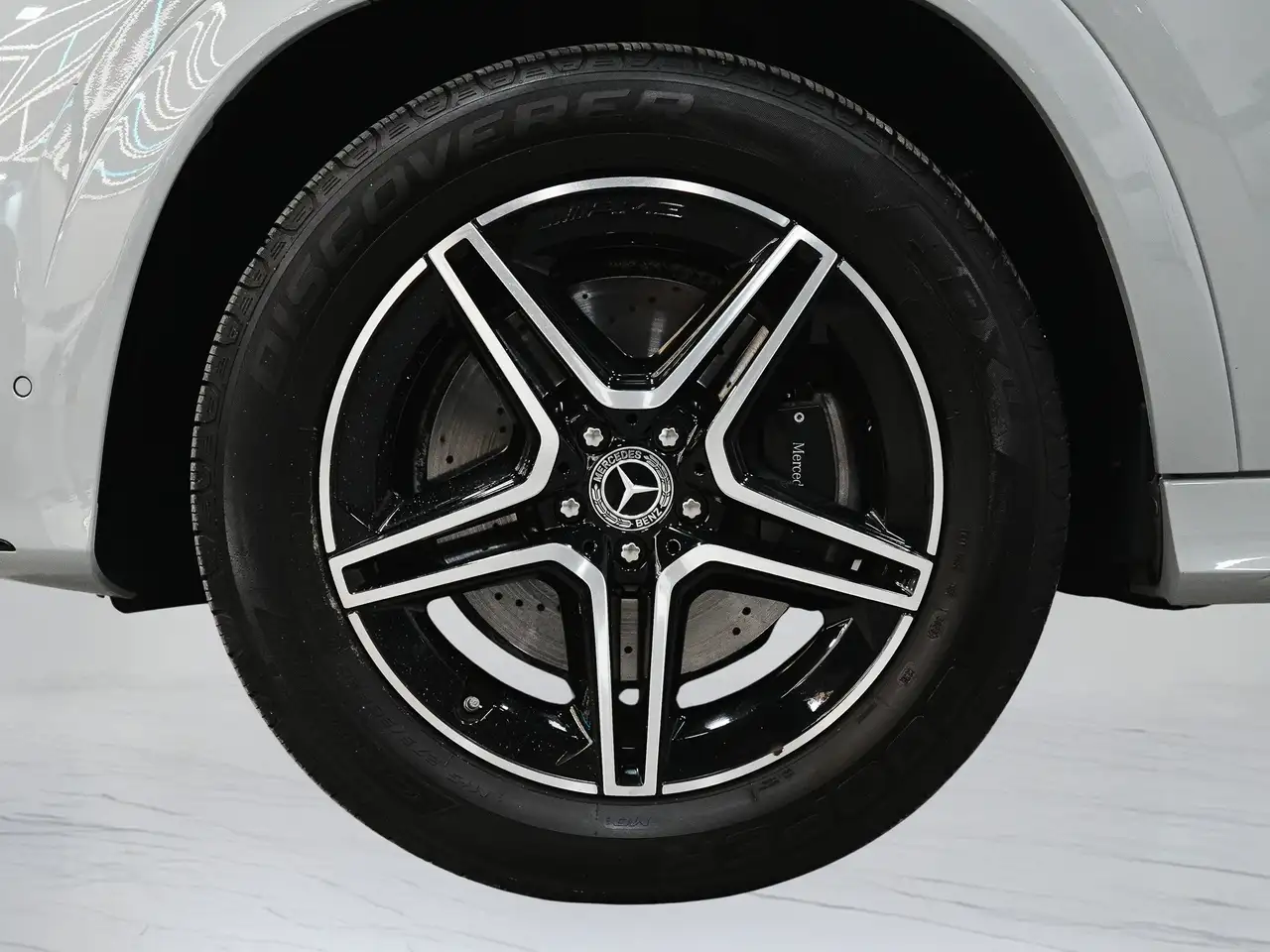 Mercedes-Benz GLE снимка Mercedes-Benz GLE
