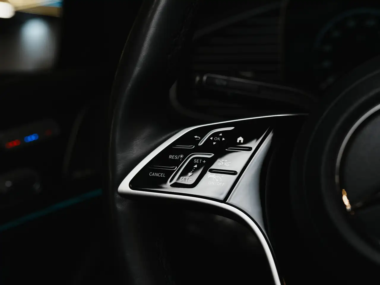 Mercedes-Benz GLE снимка Mercedes-Benz GLE
