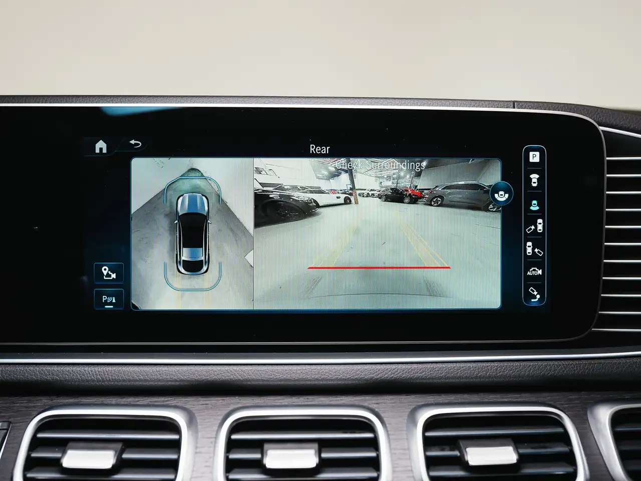 Mercedes-Benz GLE снимка Mercedes-Benz GLE