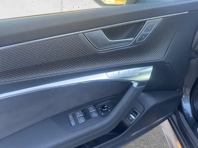 Audi RS6 Avant performance 4,0 TFSI quattro S-tronic PAN... Ansicht 18