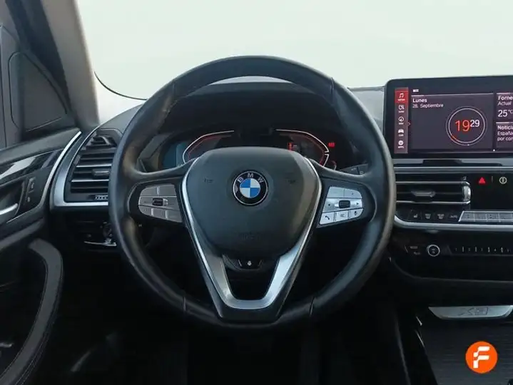BMW X3 2024, foto 12