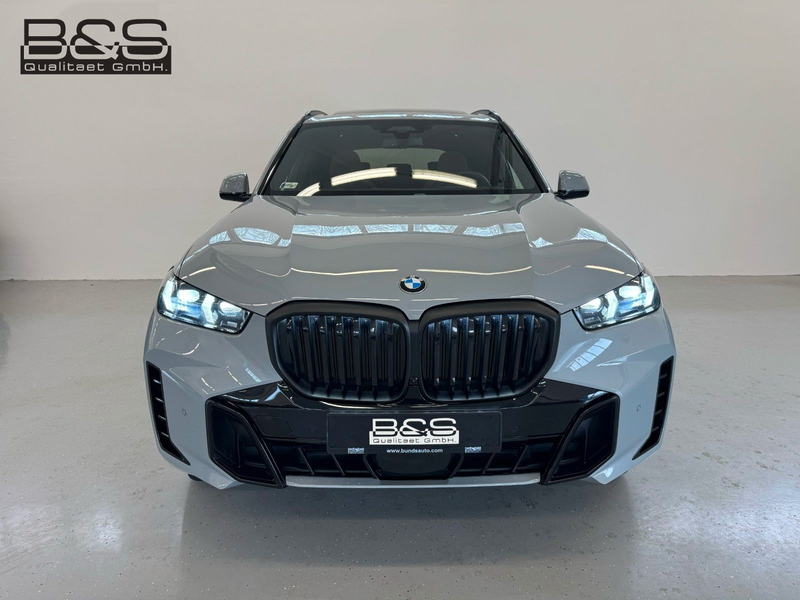 BMW X5 30 d xDrive M Sport | Mwst Ausw| B&W | LUFT | — photo 2