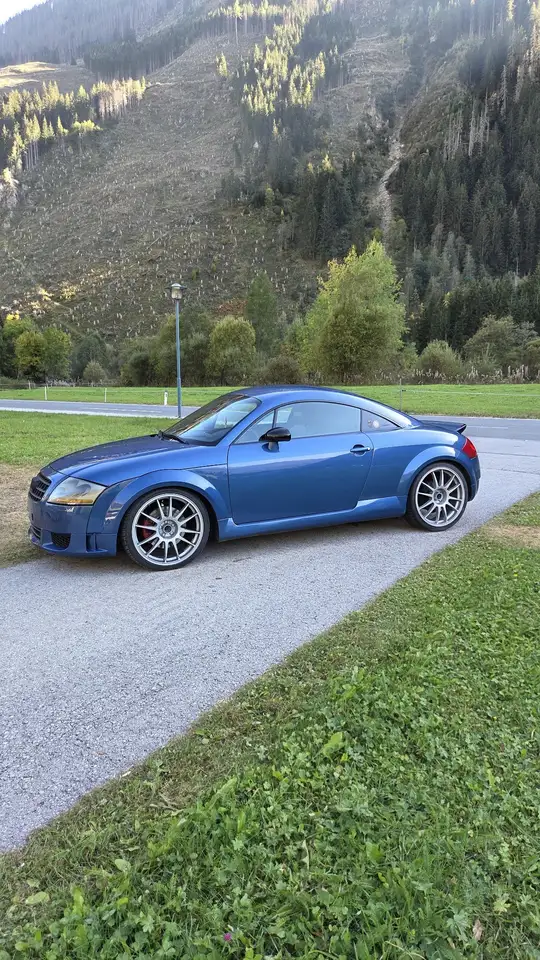 Audi TT Coupé 1,8 T quattro, foto 1