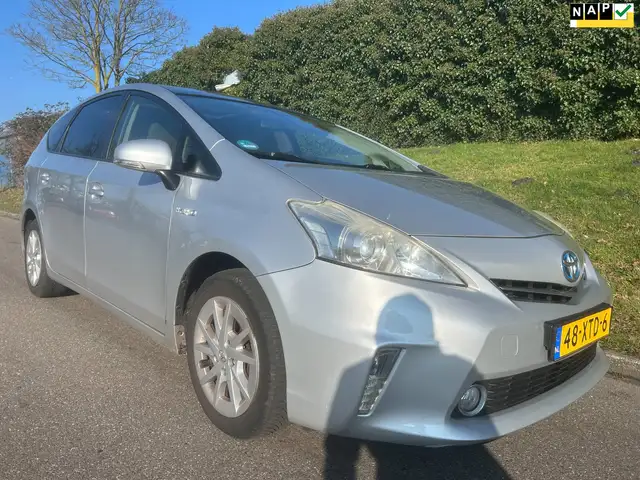 Toyota Prius+
