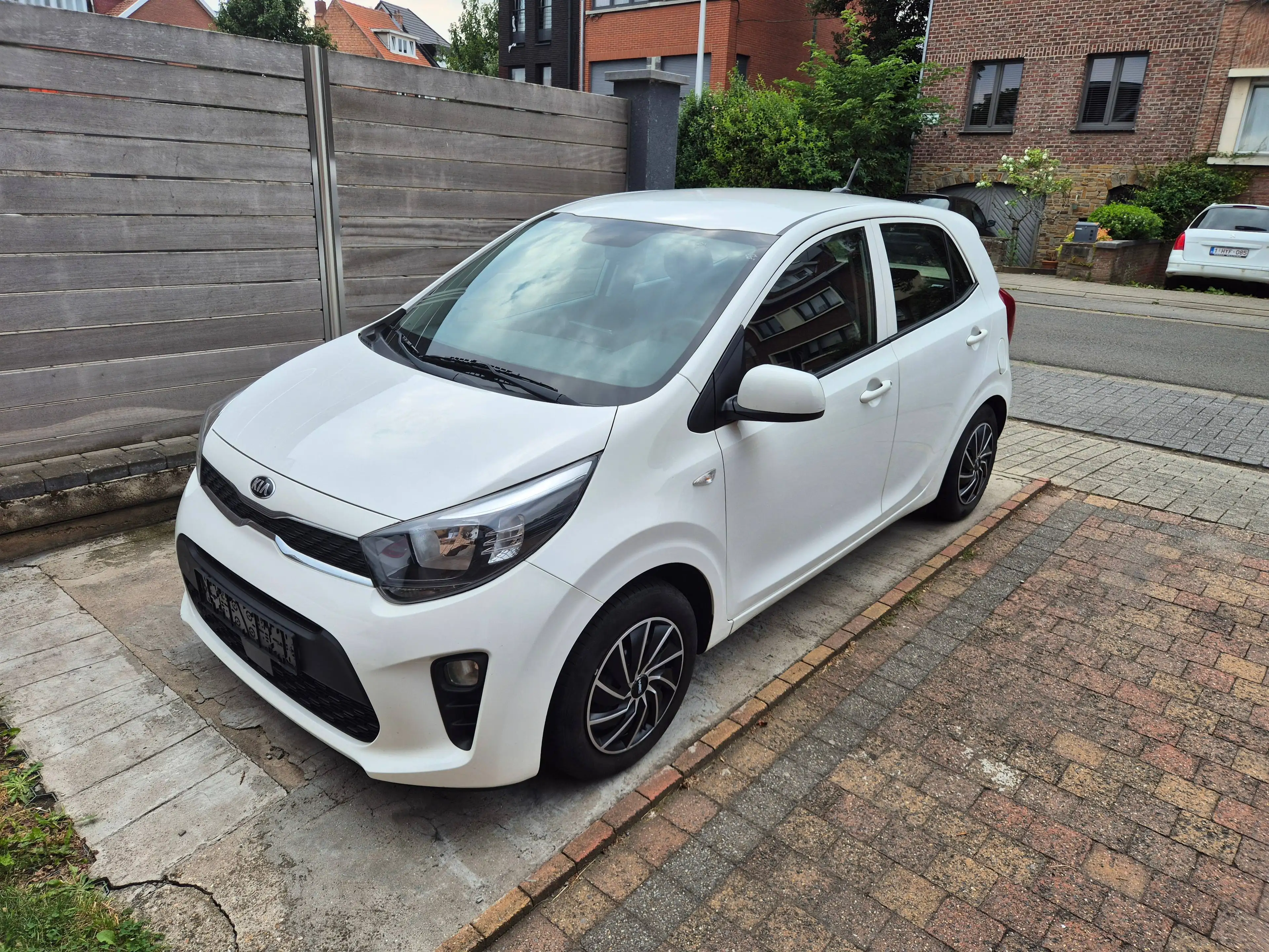 Kia Picanto 1.0i, Garantie 12 mois, Carplay, Airco, Bleutooth, Cruise control ... — photo 2