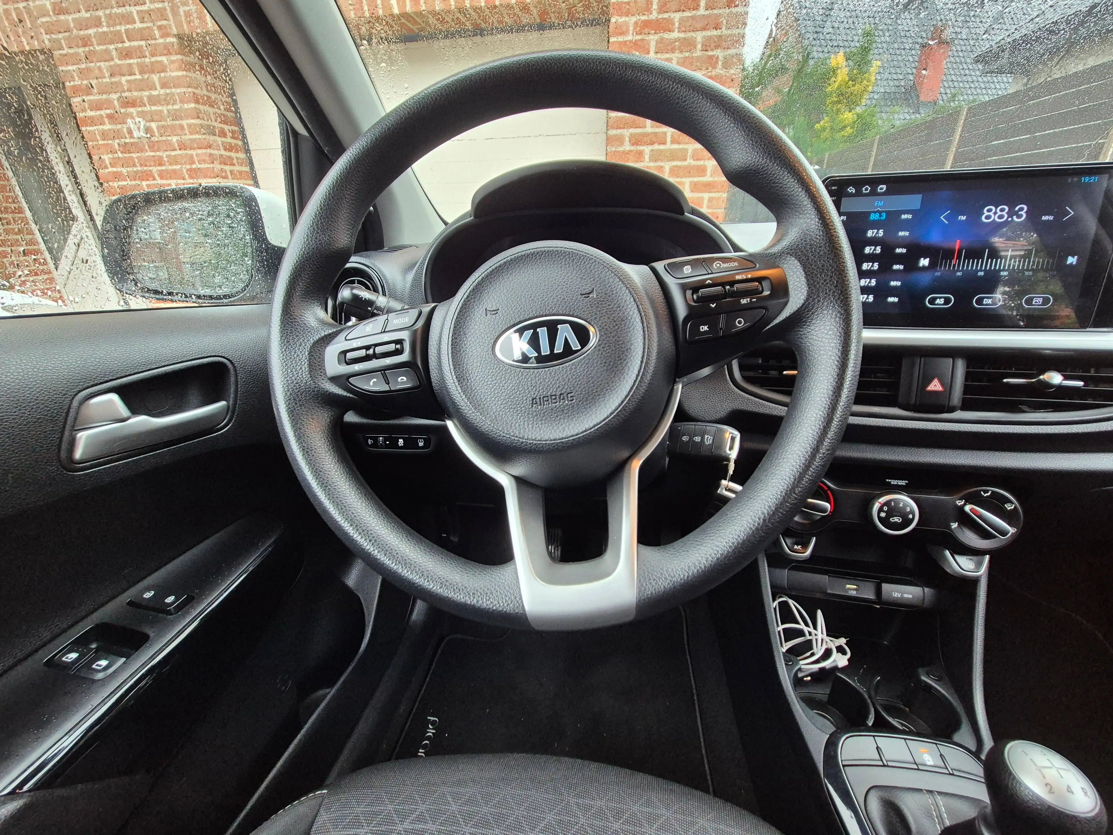 Kia Picanto 1.0i, Garantie 12 mois, Carplay, Airco, Bleutooth, Cruise control ... — photo 12