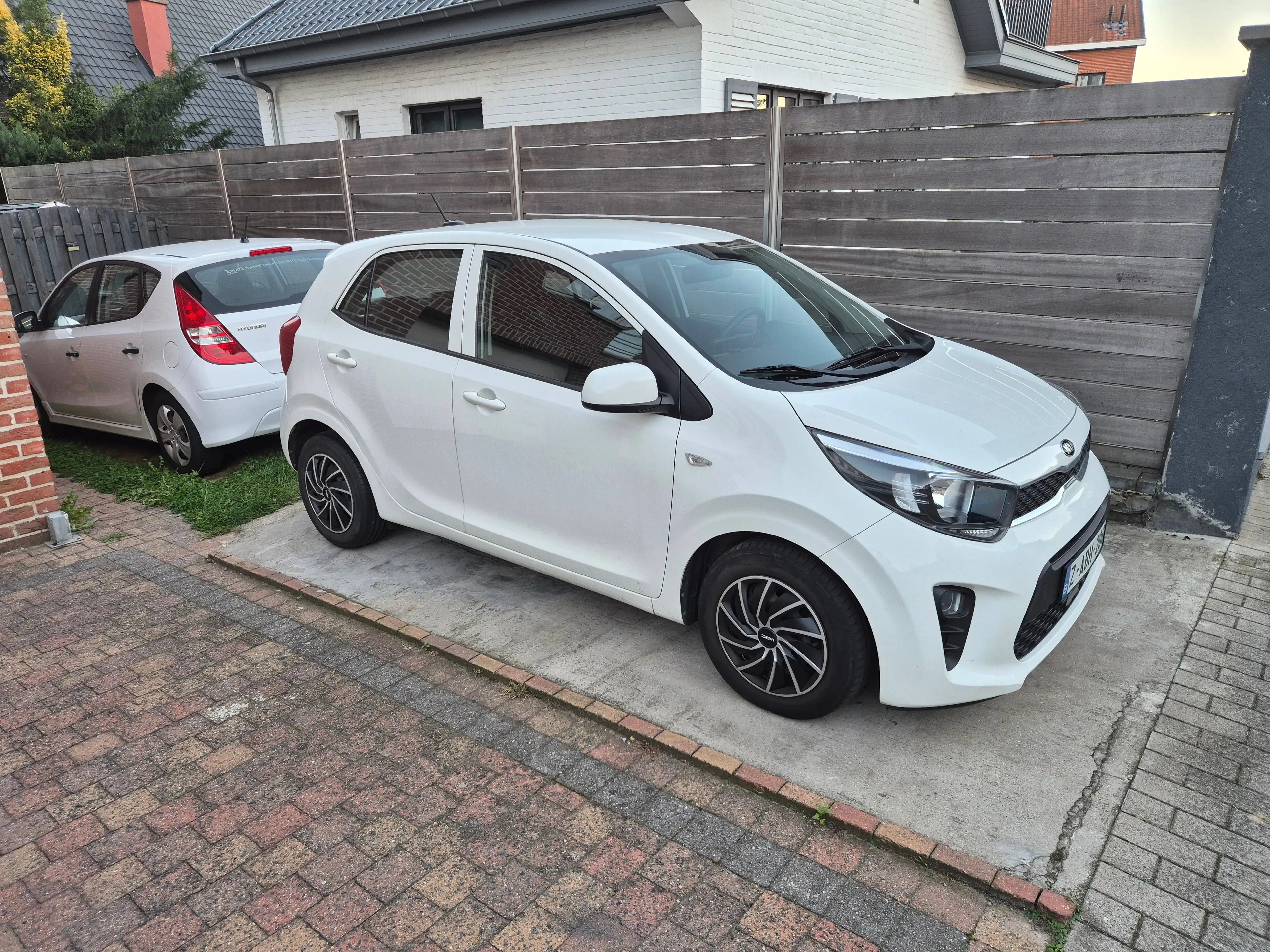 Kia Picanto 1.0i, Garantie 12 mois, Carplay, Airco, Bleutooth, Cruise control ... — photo 8