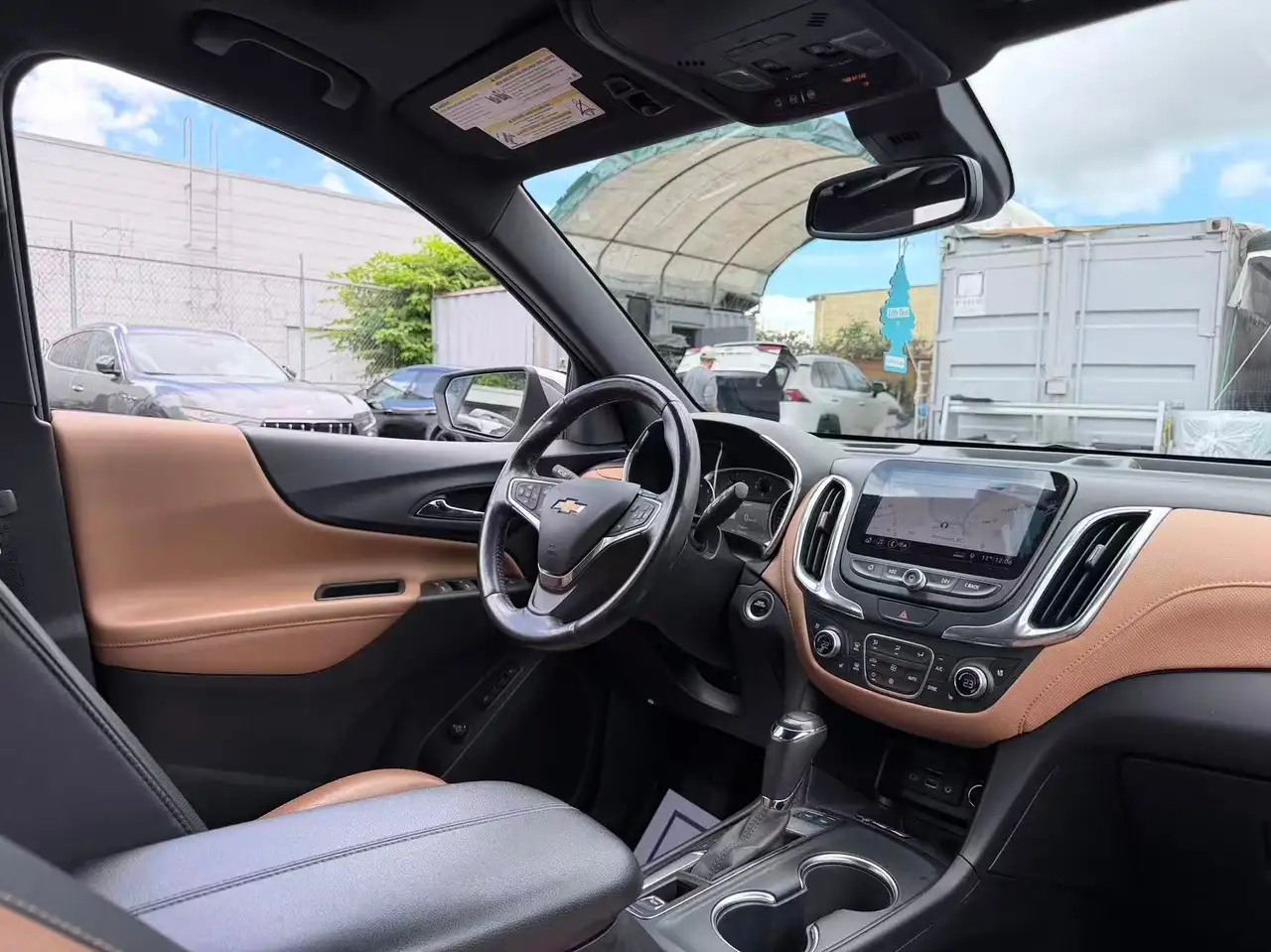 Chevrolet Equinox снимка Chevrolet Equinox