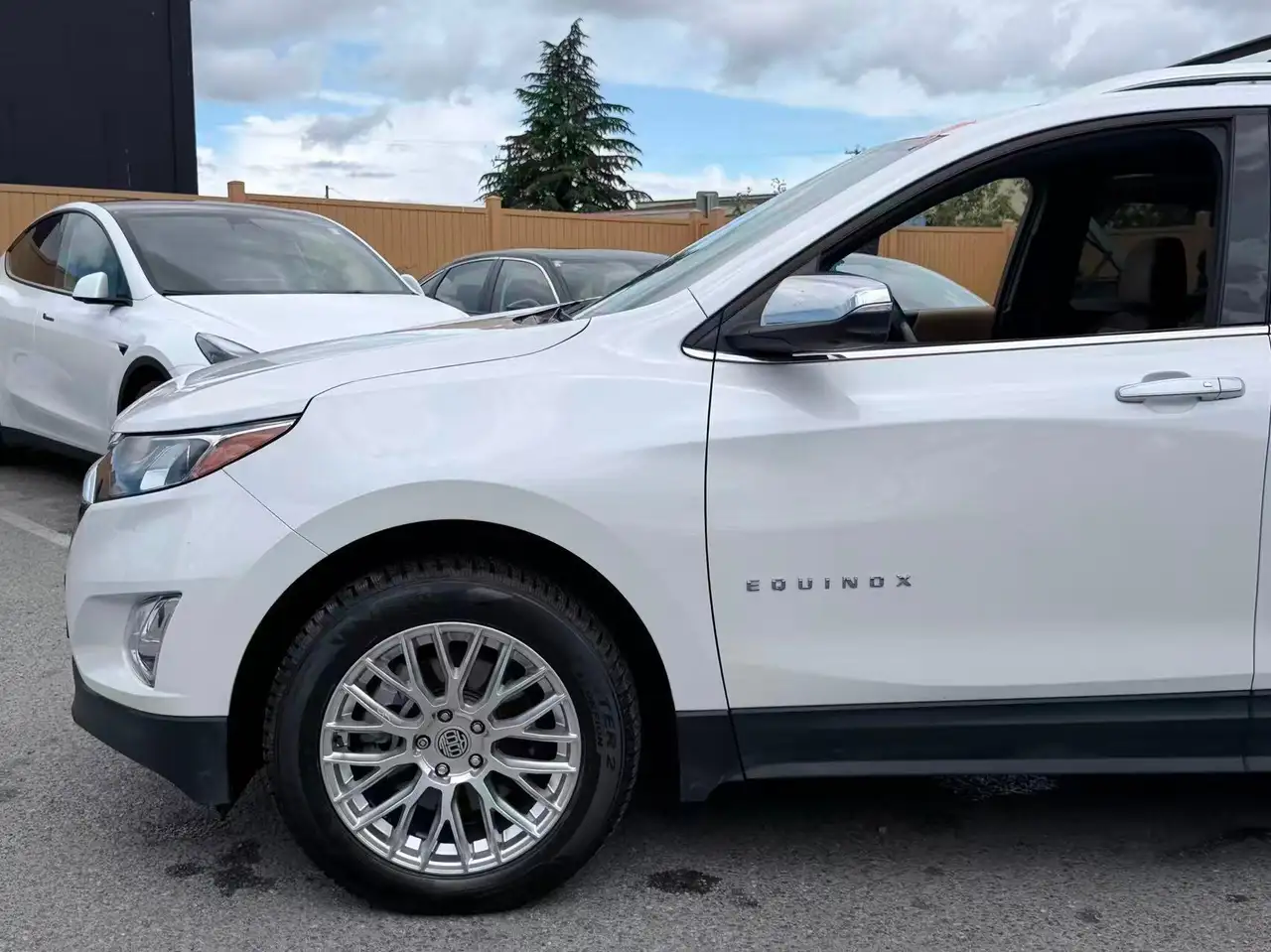 Chevrolet Equinox снимка Chevrolet Equinox