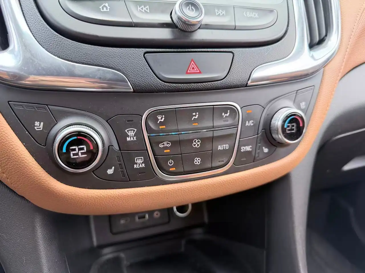 Chevrolet Equinox снимка Chevrolet Equinox