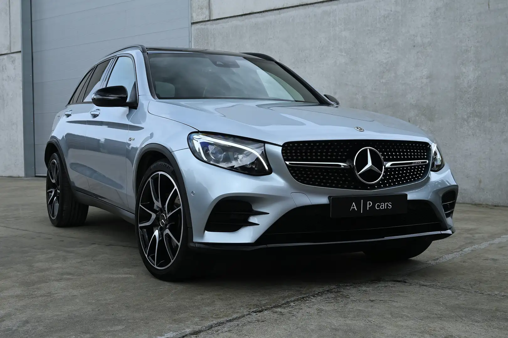 Mercedes-Benz GLC 43 AMG 4-Matic | designo | burmester | pano | camera Silber - 1