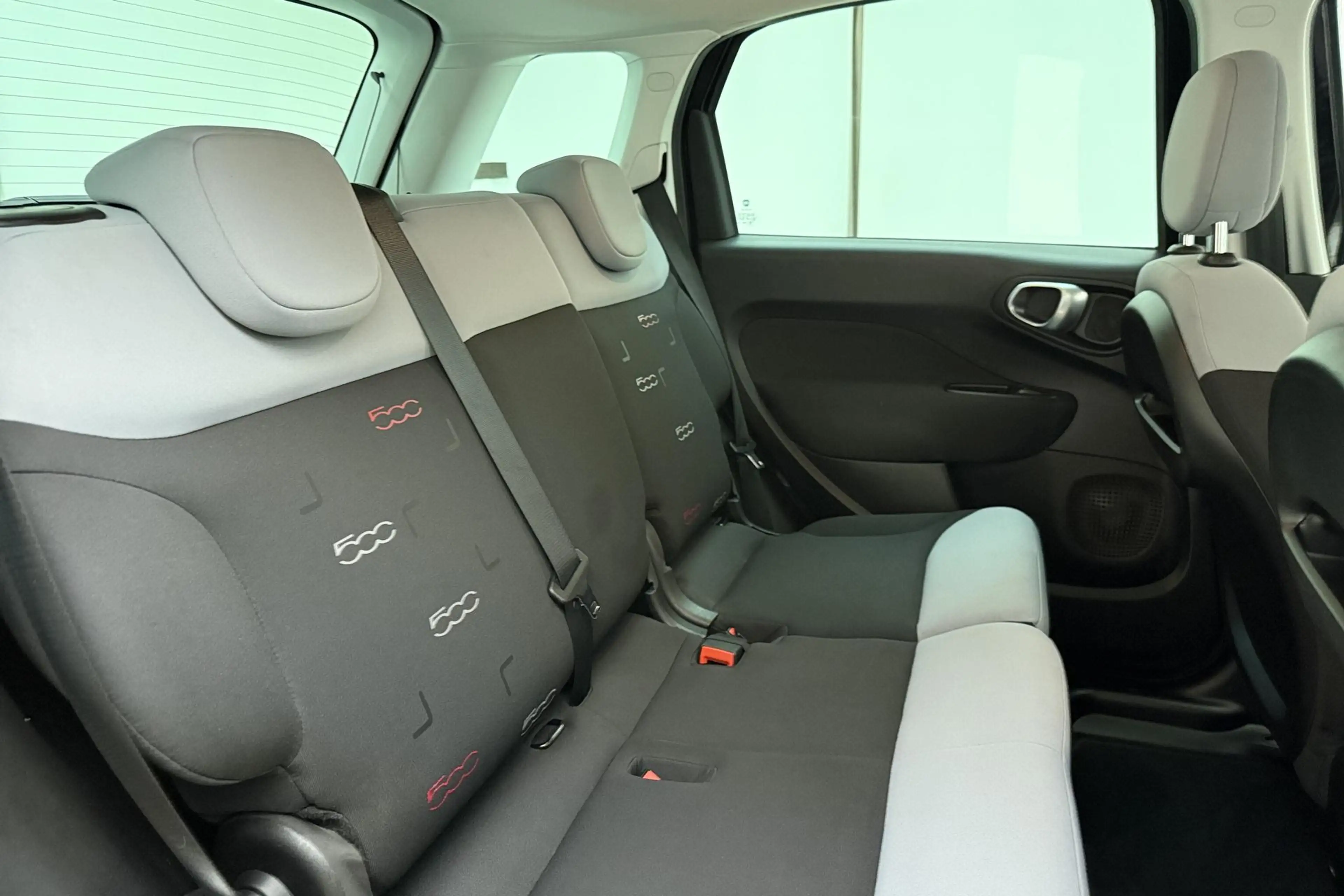 Fiat 500L 0.9 TwinAir Easy Eco | Trekhaak | Airco | Weinig k — photo 13