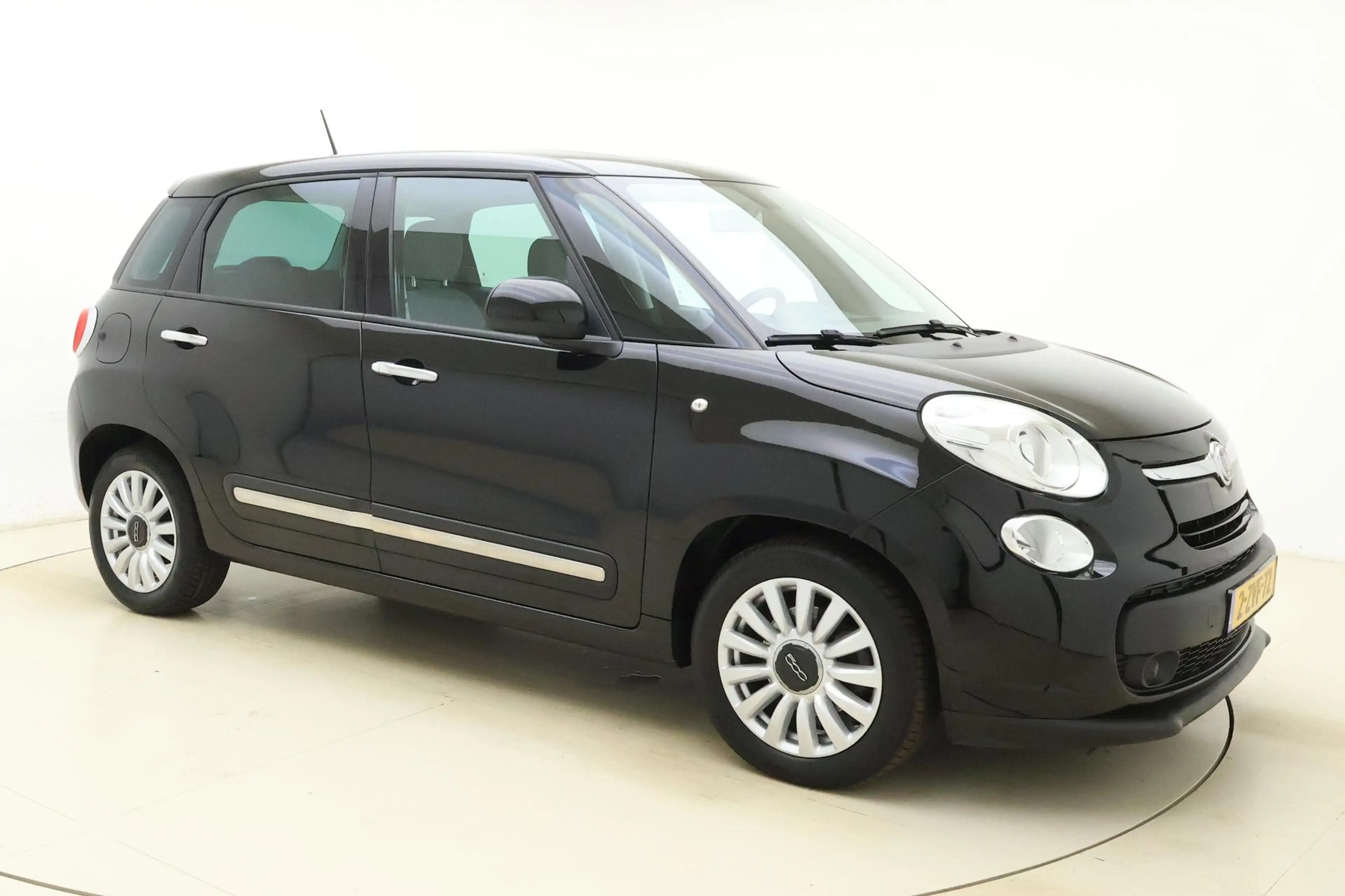 Fiat 500L 0.9 TwinAir Easy Eco | Trekhaak | Airco | Weinig k — photo 8