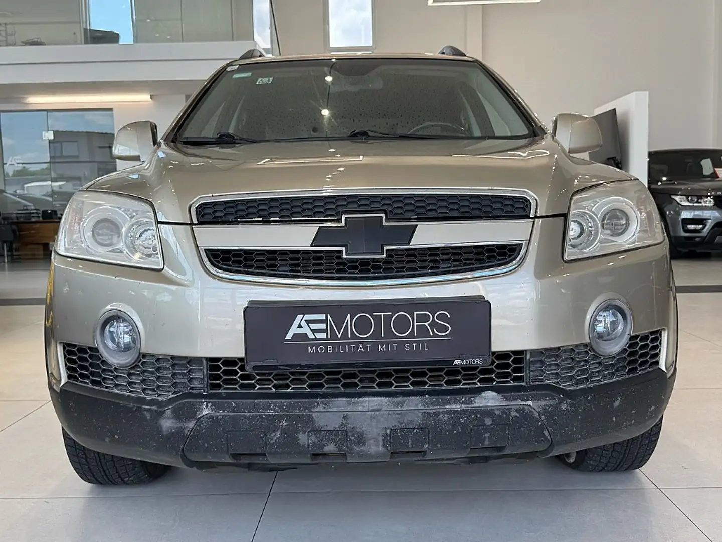Chevrolet Captiva LT 2,0 Ds. Aut. 4WD // 7-SITZER // KLIMA // KRE... Béžová - 2