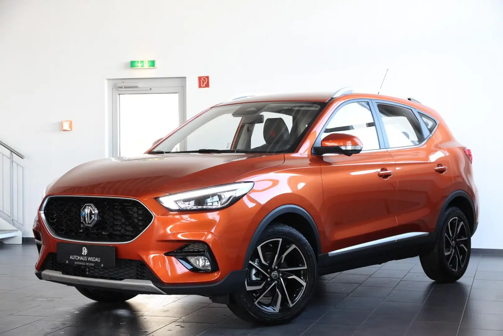MG ZS Luxury *LED*LEDER*NAVI*360°* Orange - 1