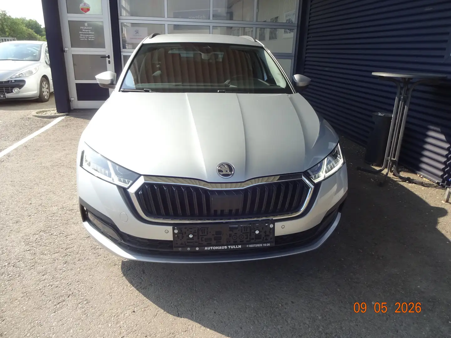 Skoda Octavia Skoda Octavia Kombi Business 2,0 Tdi Silber - 2