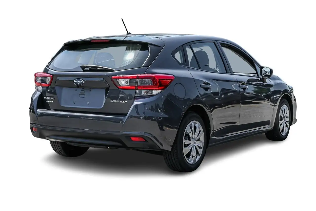Subaru Impreza fotografie Subaru Impreza