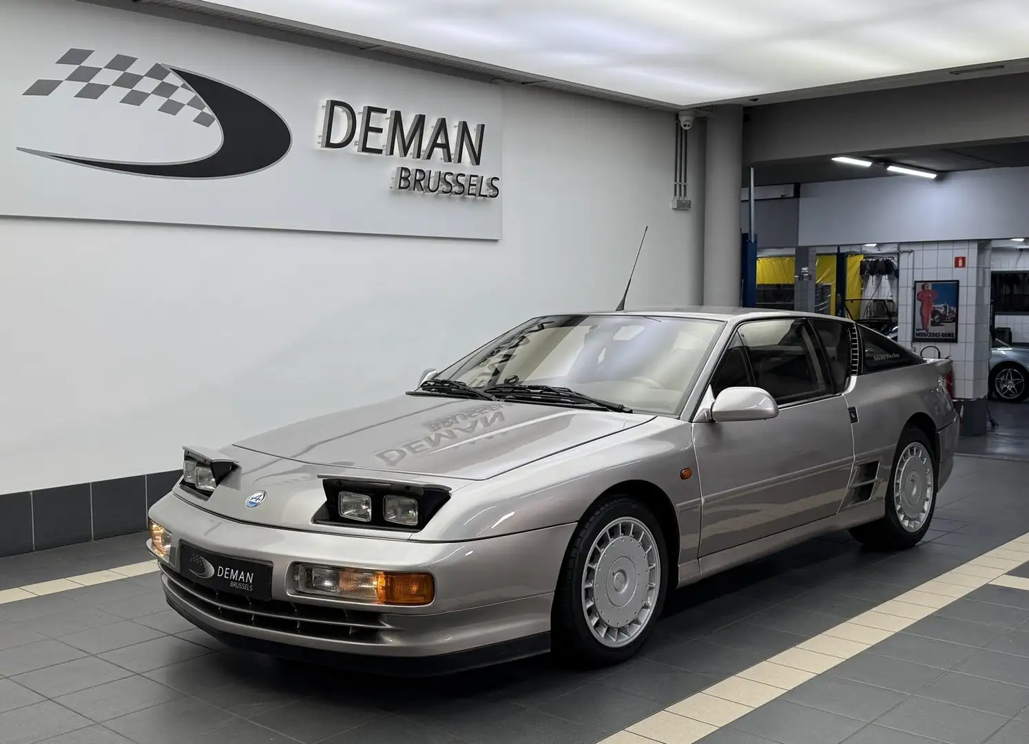 Alpine A610 Turbo * V6 * restaurée il y a peu Beige - 1