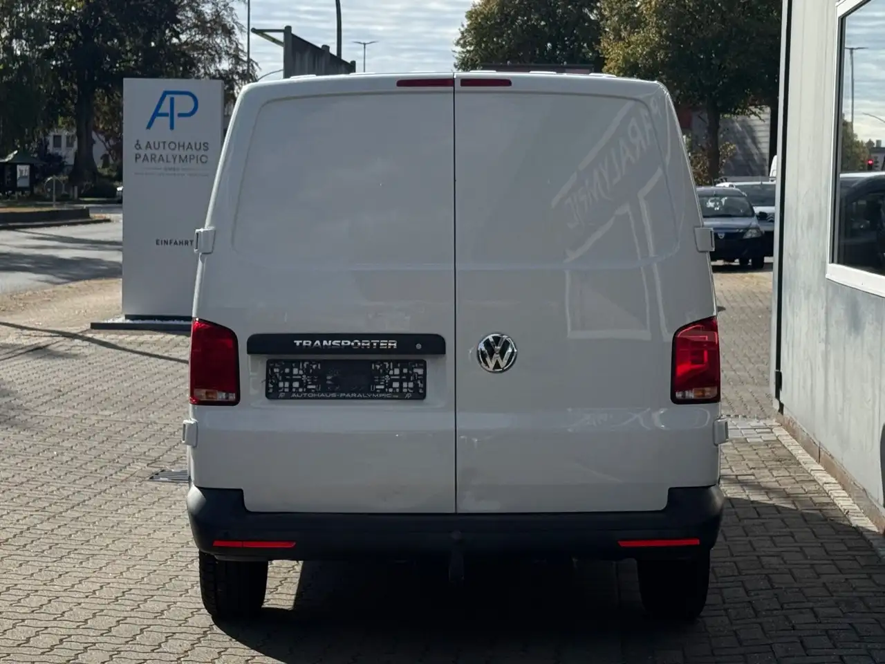2021 Volkswagen T6 Transporter T6.1 Transporter Kasten AHK 81kW STHZ KLIMA, photograph 5