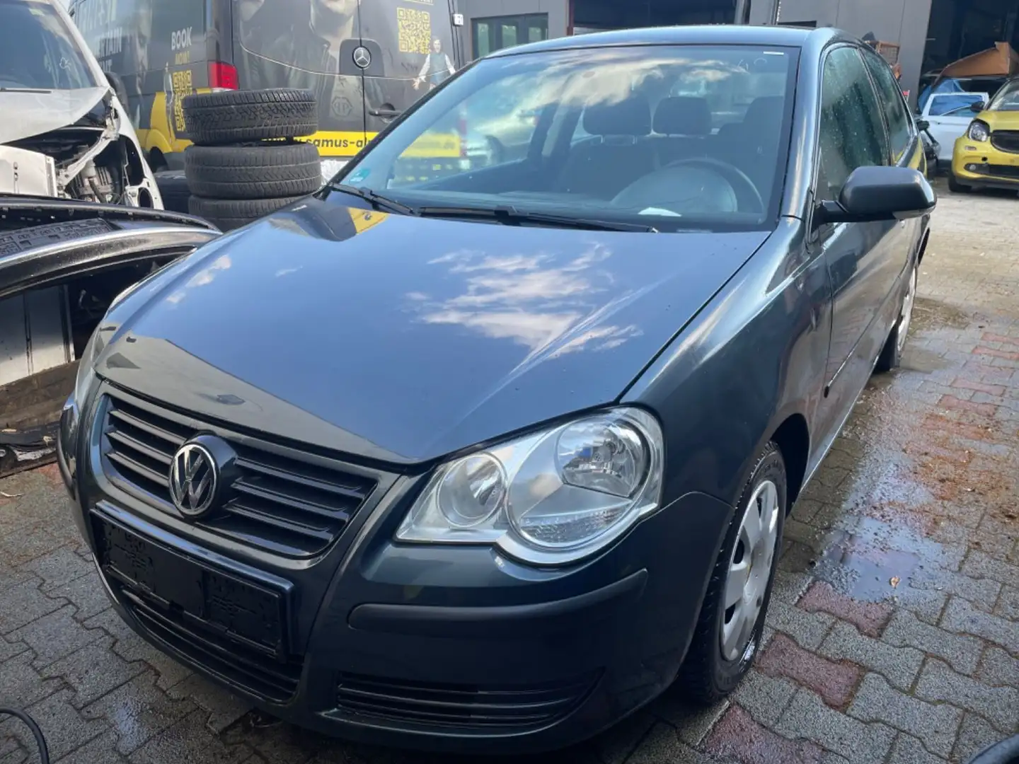 Volkswagen Polo IV Trendline Blau - 2