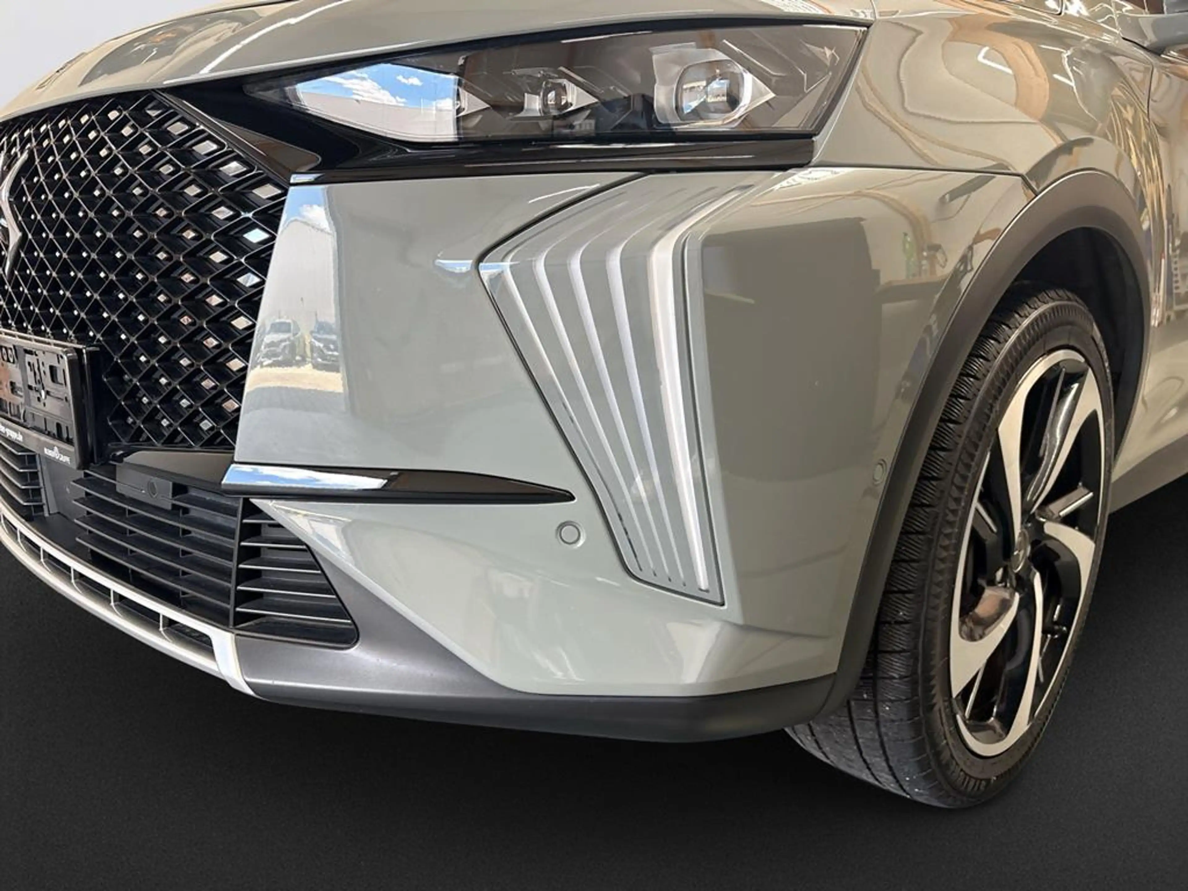 DS Automobiles DS 7 Opera Blu HDI 130 — photo 11