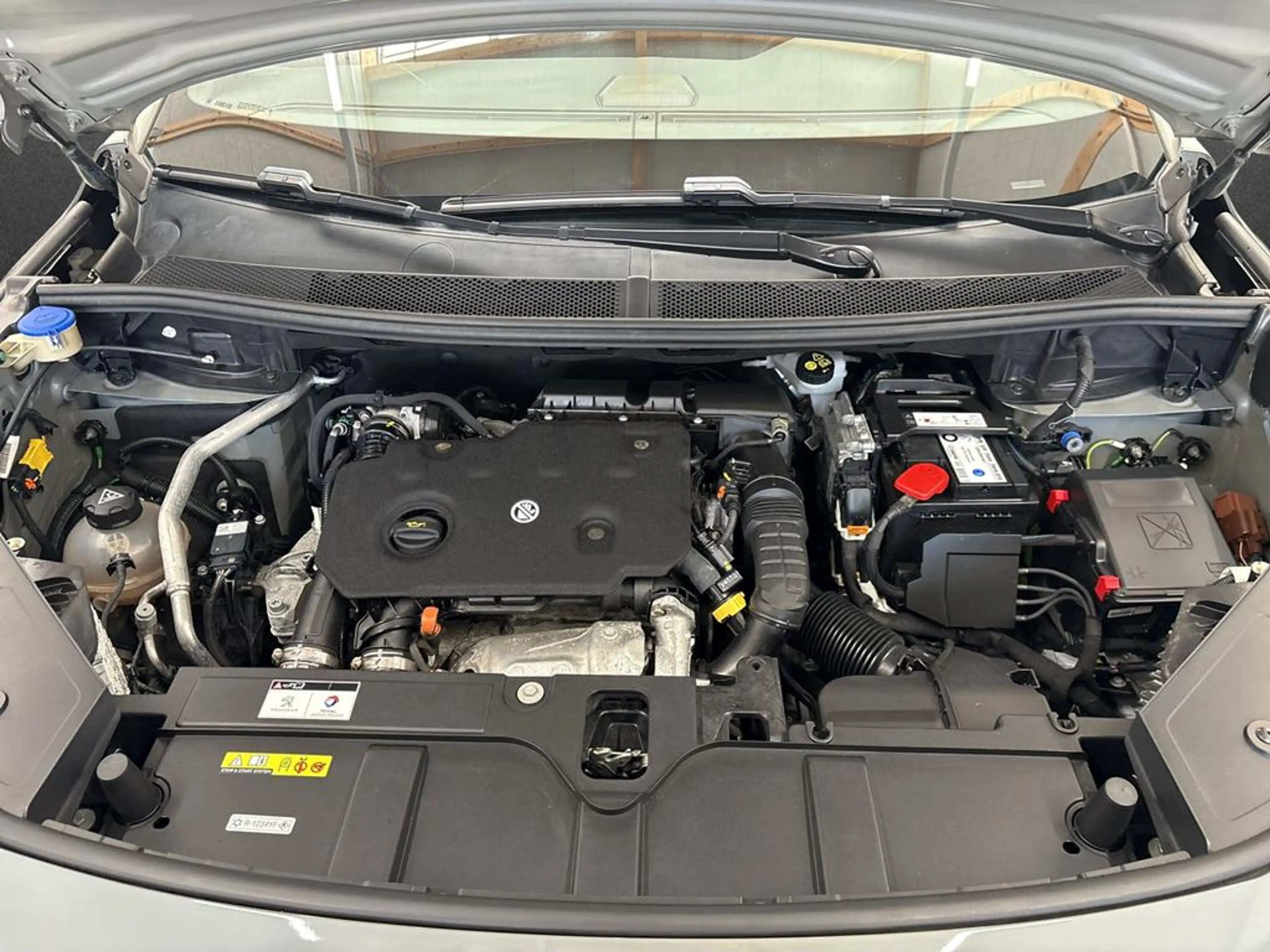 DS Automobiles DS 7 Opera Blu HDI 130 — photo 8
