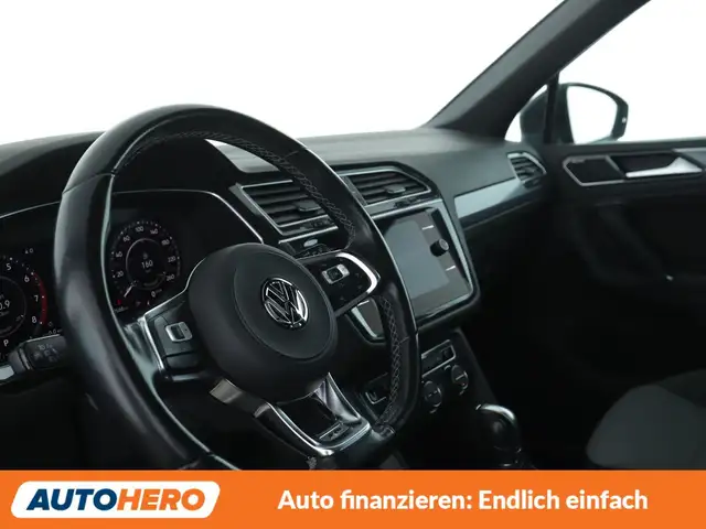 Volkswagen Tiguan view 11