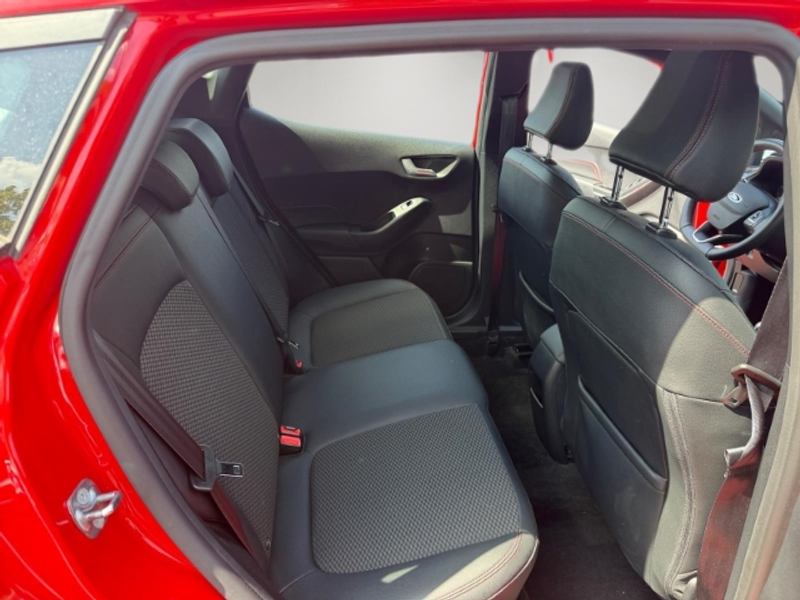 Ford Fiesta ST-Line 1.0 EcoBoost M-Hybrid ST Line /CarPlay/ — photo 13