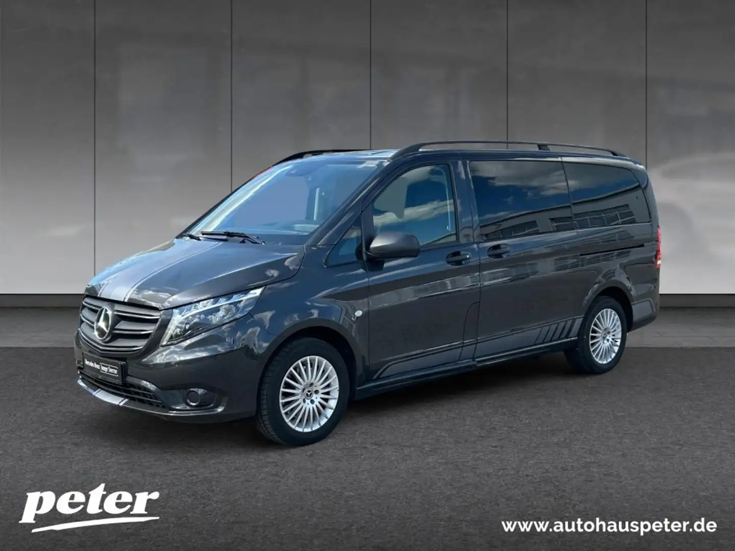 Mercedes-Benz Vito 124 CDI Tourer PRO Line Sport DISTR+STHZG+AHK Gris - 1