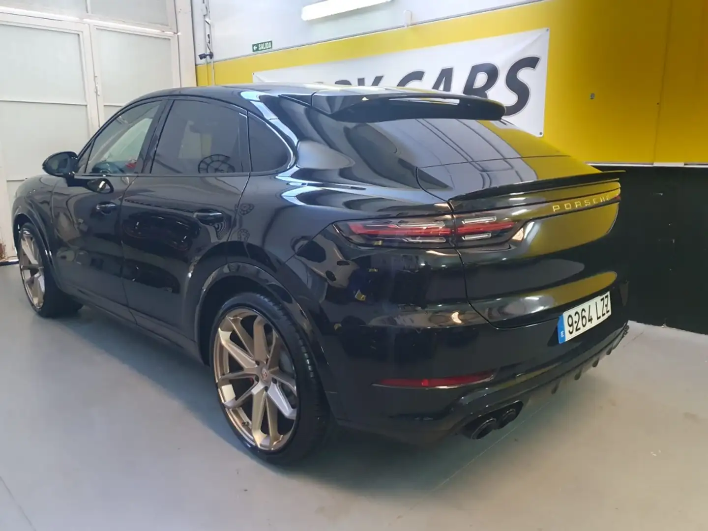 Porsche Cayenne Coupé Aut. Noir - 2