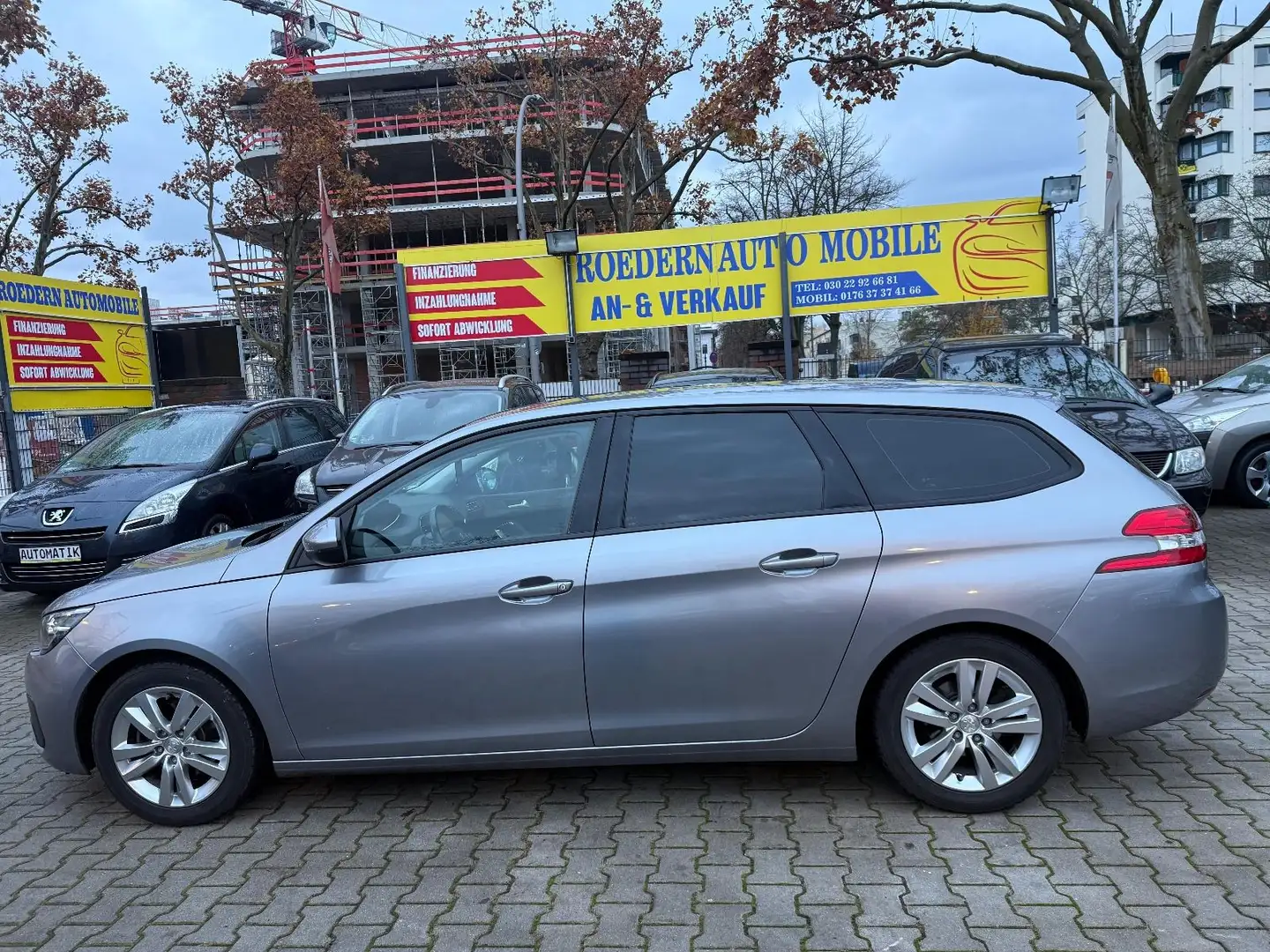 Peugeot 308 SW Active 1.hand Argent - 2