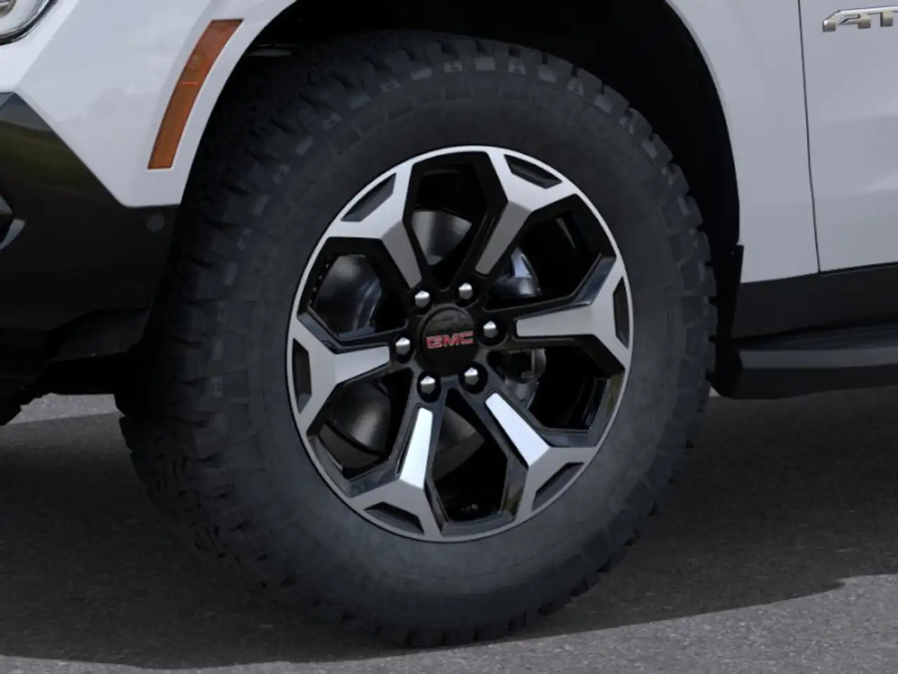 GMC Yukon photo GMC Yukon