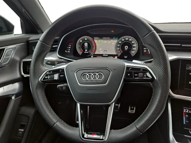 Audi A6 view 13