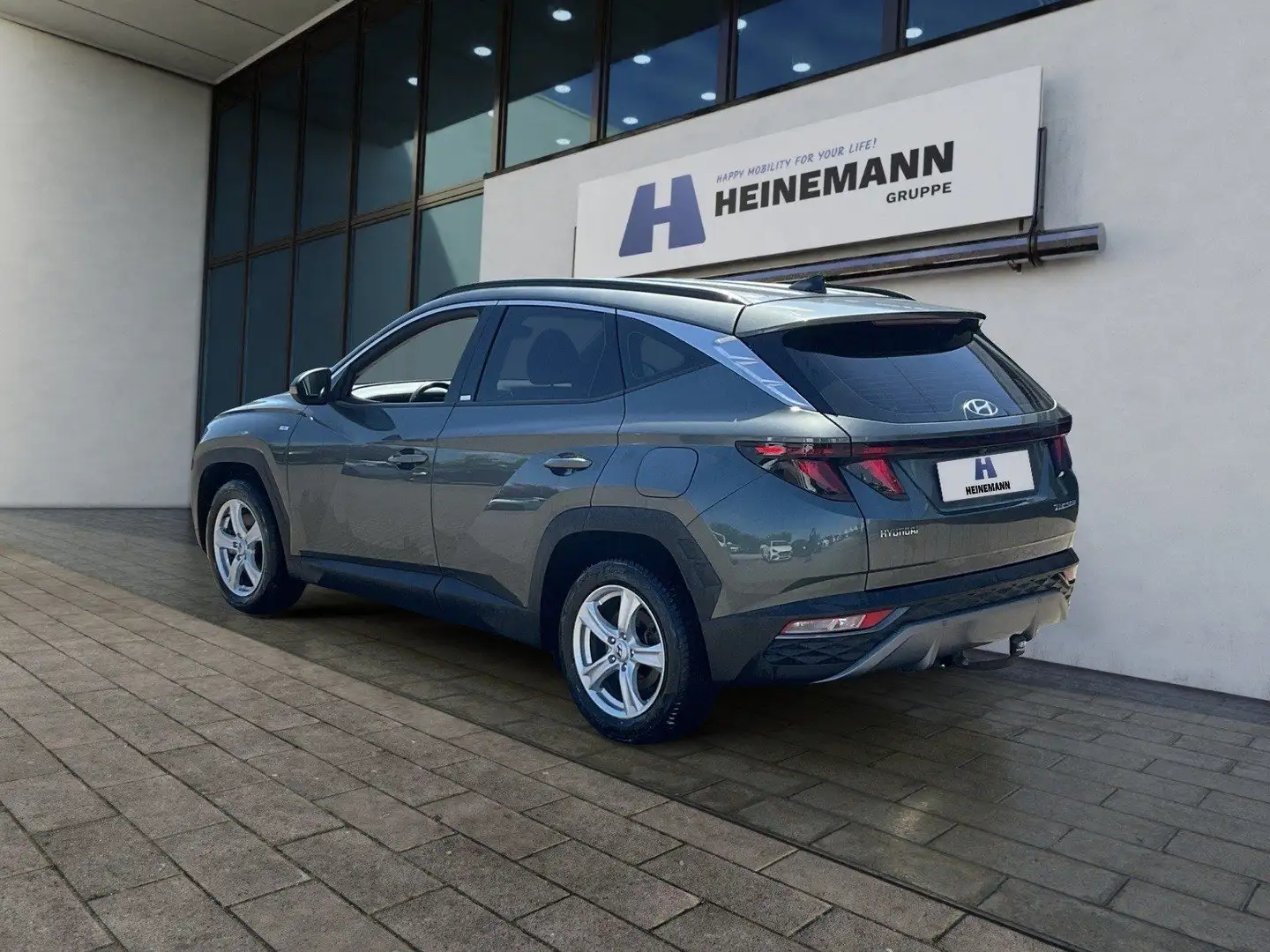 Hyundai TUCSON Tucson1.6 GDI LED/ Navi/AHK Gris - 2