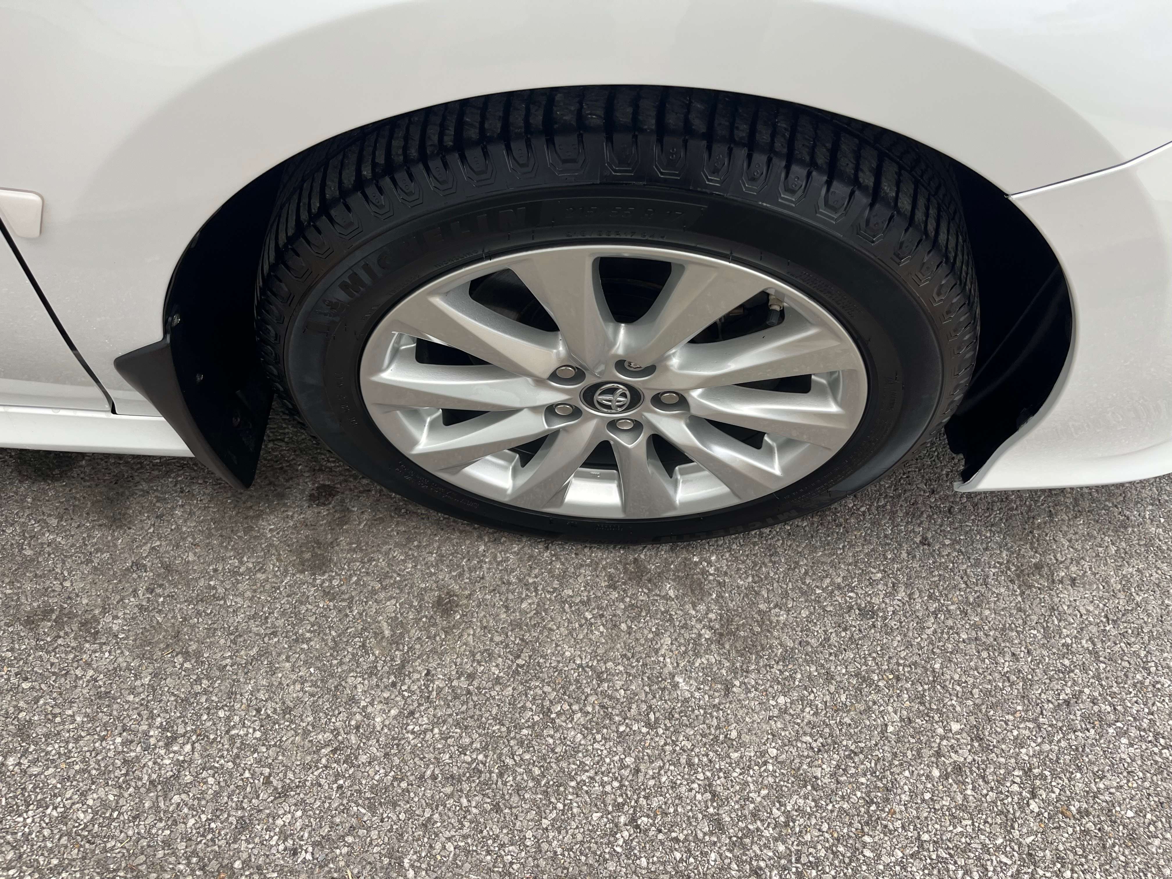 2019 Toyota Camry Sedan