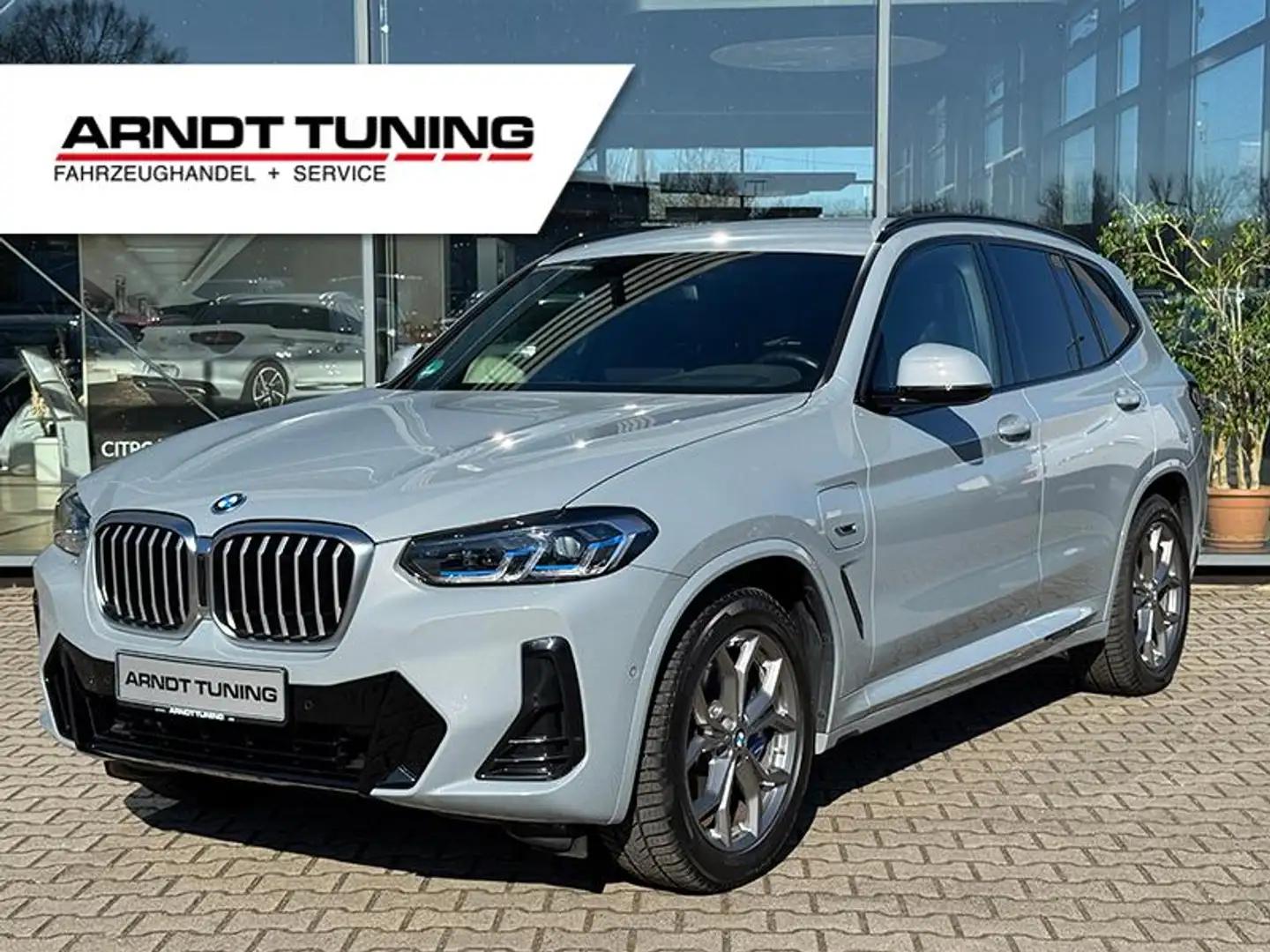 BMW X3 xDrive 30e M Sport Laser Navi Leder 20Zoll Gris - 2