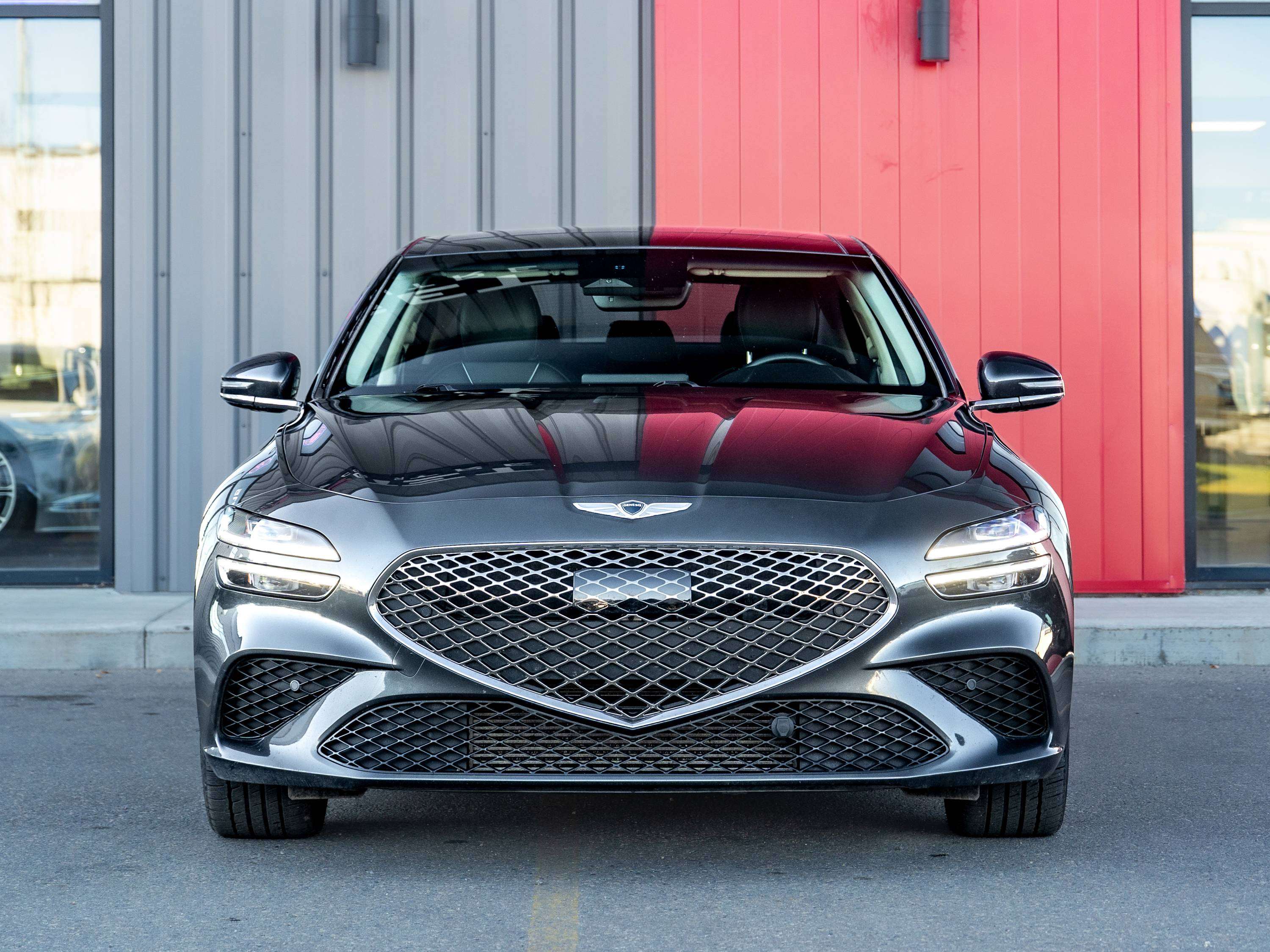 2023 Genesis G70