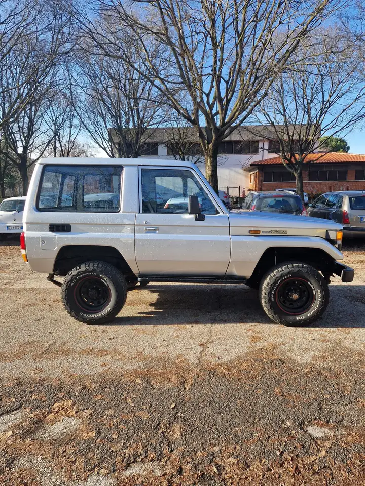 Toyota Land Cruiser bj70, foto 5