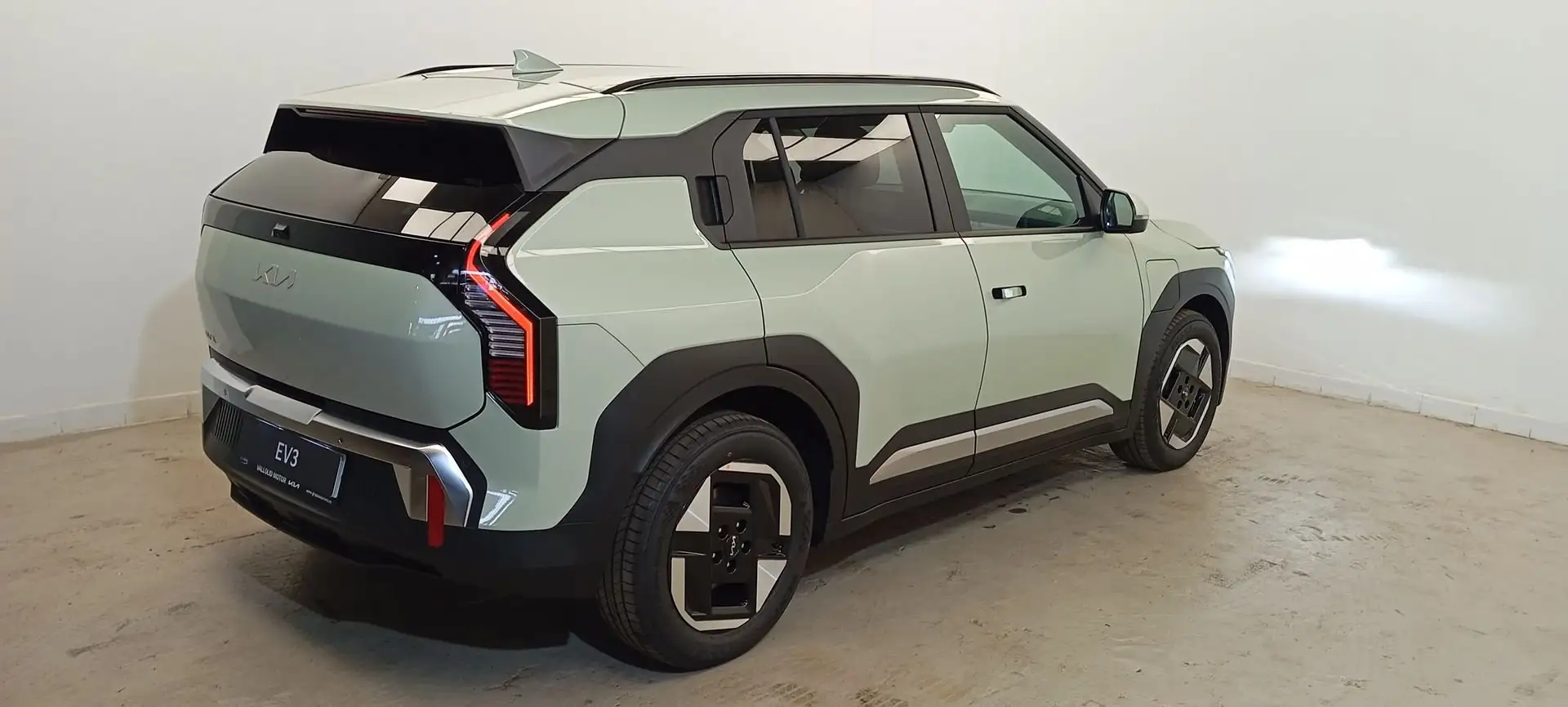 Kia EV3 Earth Standard Range Vert - 2