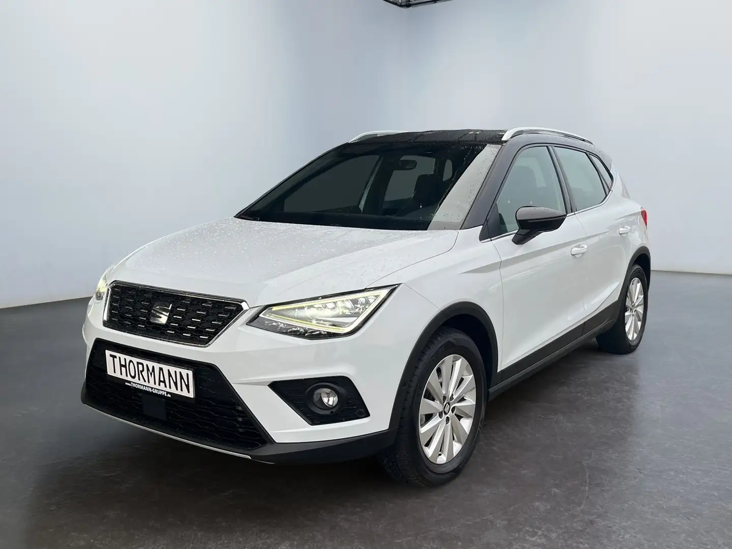 SEAT Arona 1.0 TSI Xcellence 2xKlima ACC Kam. KeyLess Weiß - 2