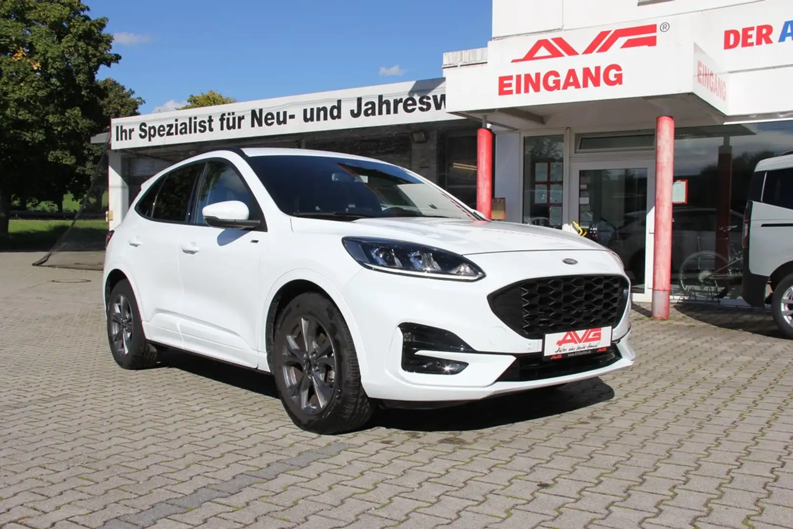 Ford Kuga 2.0d ST-LINE NAV CAM ALU 18 ZOLL Wit - 1