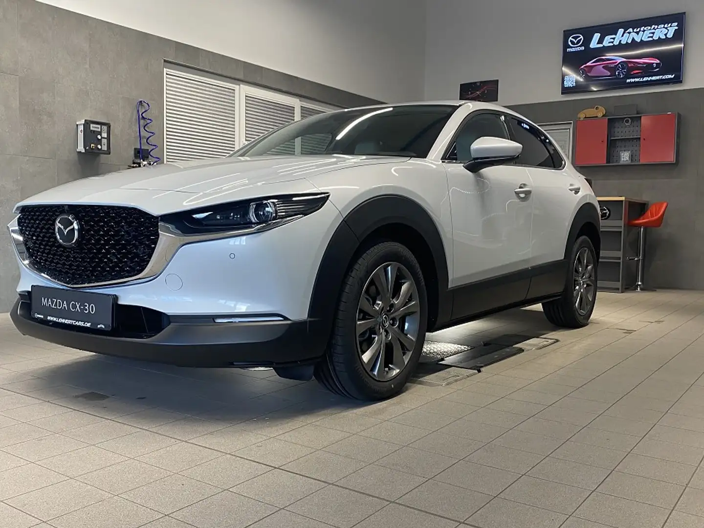 Mazda CX-30 5WGN 2.0L e-SKYACTIV X 186ps 6AT FWD Takumi WLOP Blanc - 1