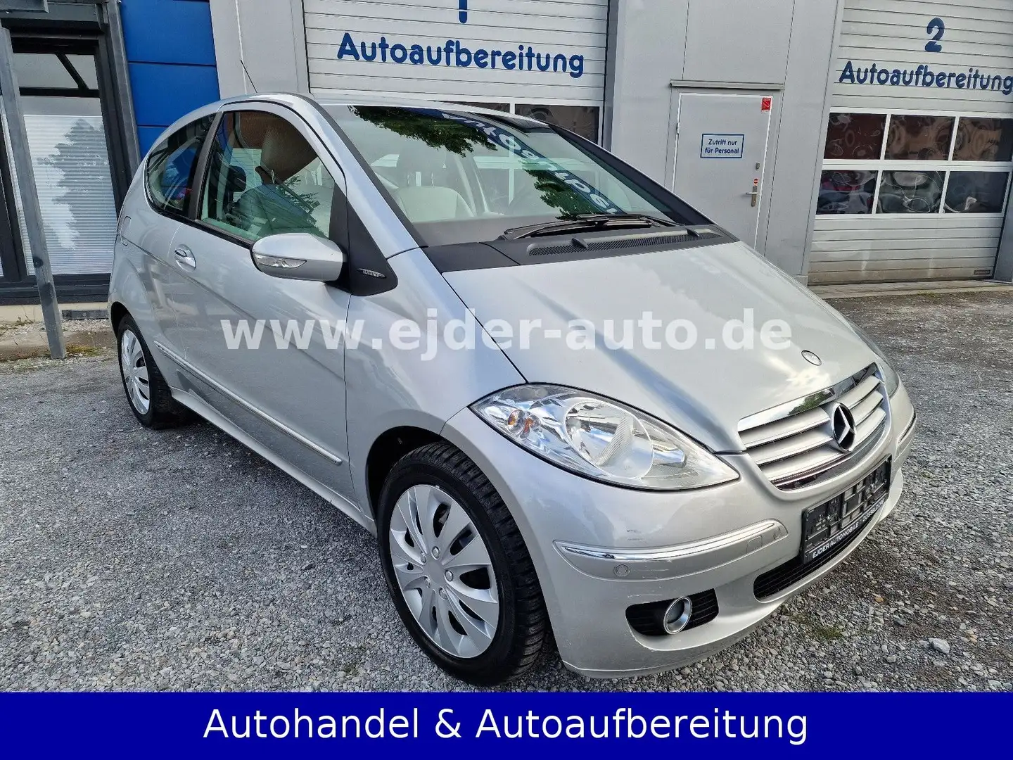 Mercedes-Benz A 200 Elegance Automatik ***GETRIEBE PROBLEM*** Argent - 2