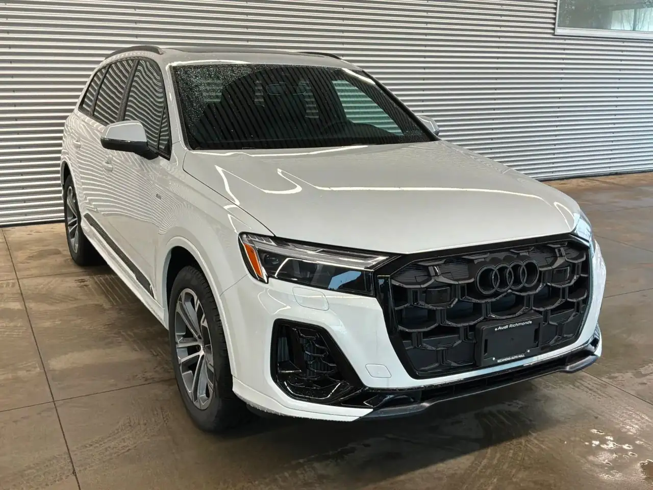 Audi Q7 снимка Audi Q7
